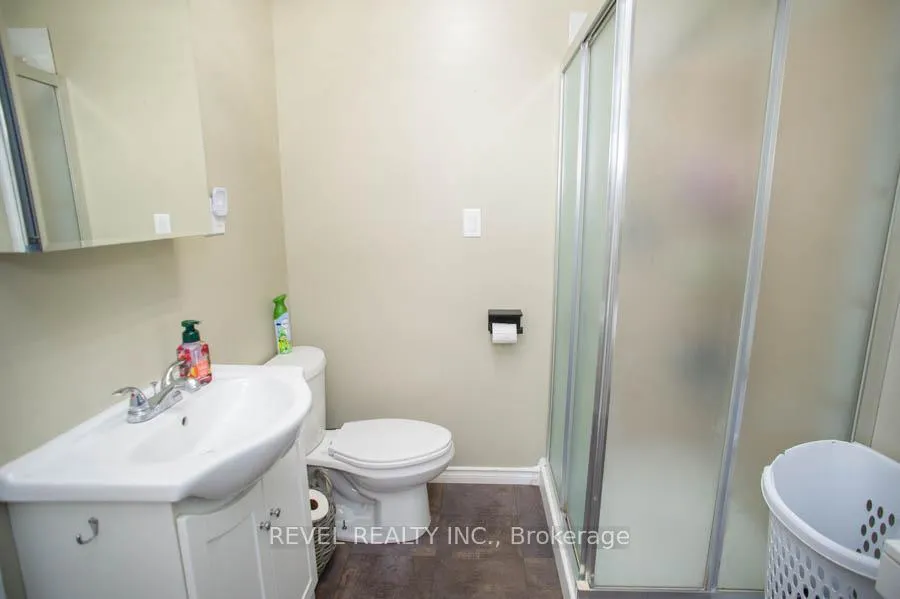 Photo 15 of 47 Simcoe Street, Brant, Brantford Twp — HOMEH