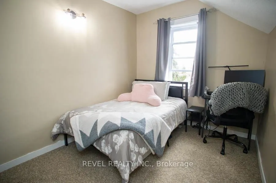 Photo 21 of 47 Simcoe Street, Brant, Brantford Twp — HOMEH