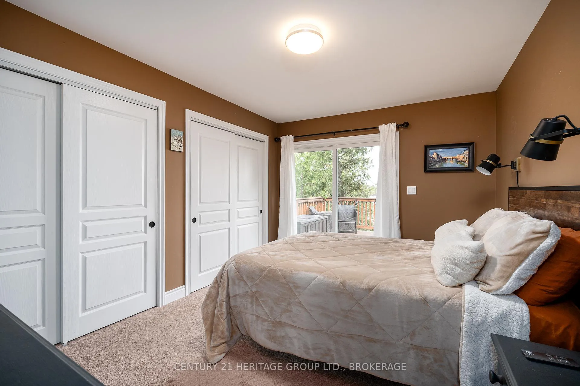 Photo 11 of 5064 Cedar Ridges Road, Frontenac, Frontenac South — HOMEH
