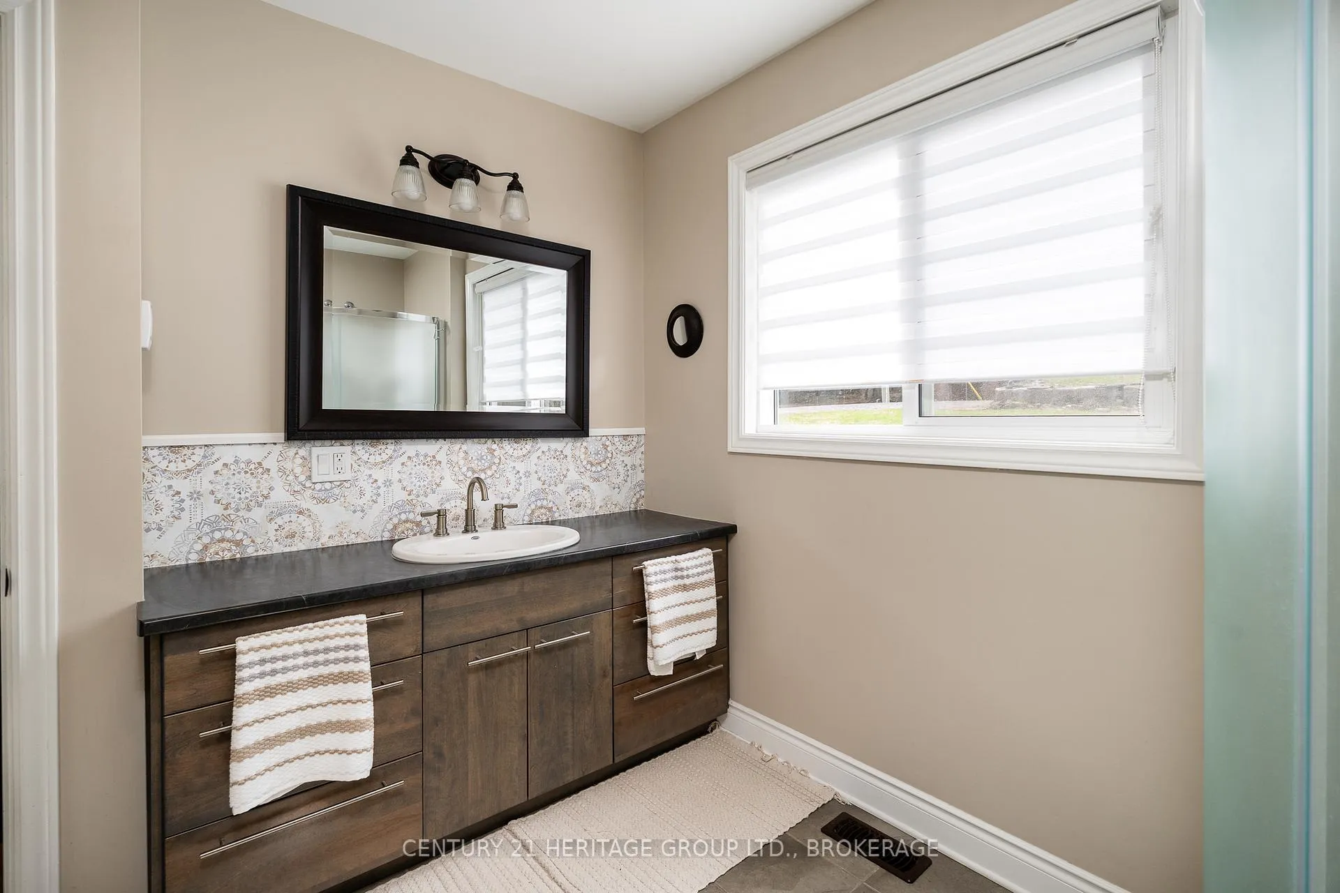 Photo 14 of 5064 Cedar Ridges Road, Frontenac, Frontenac South — HOMEH