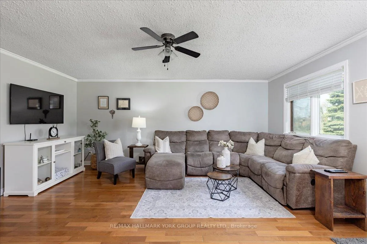 Photo 12 of 341 Pasadena Drive, Georgina, Keswick South — HOMEH