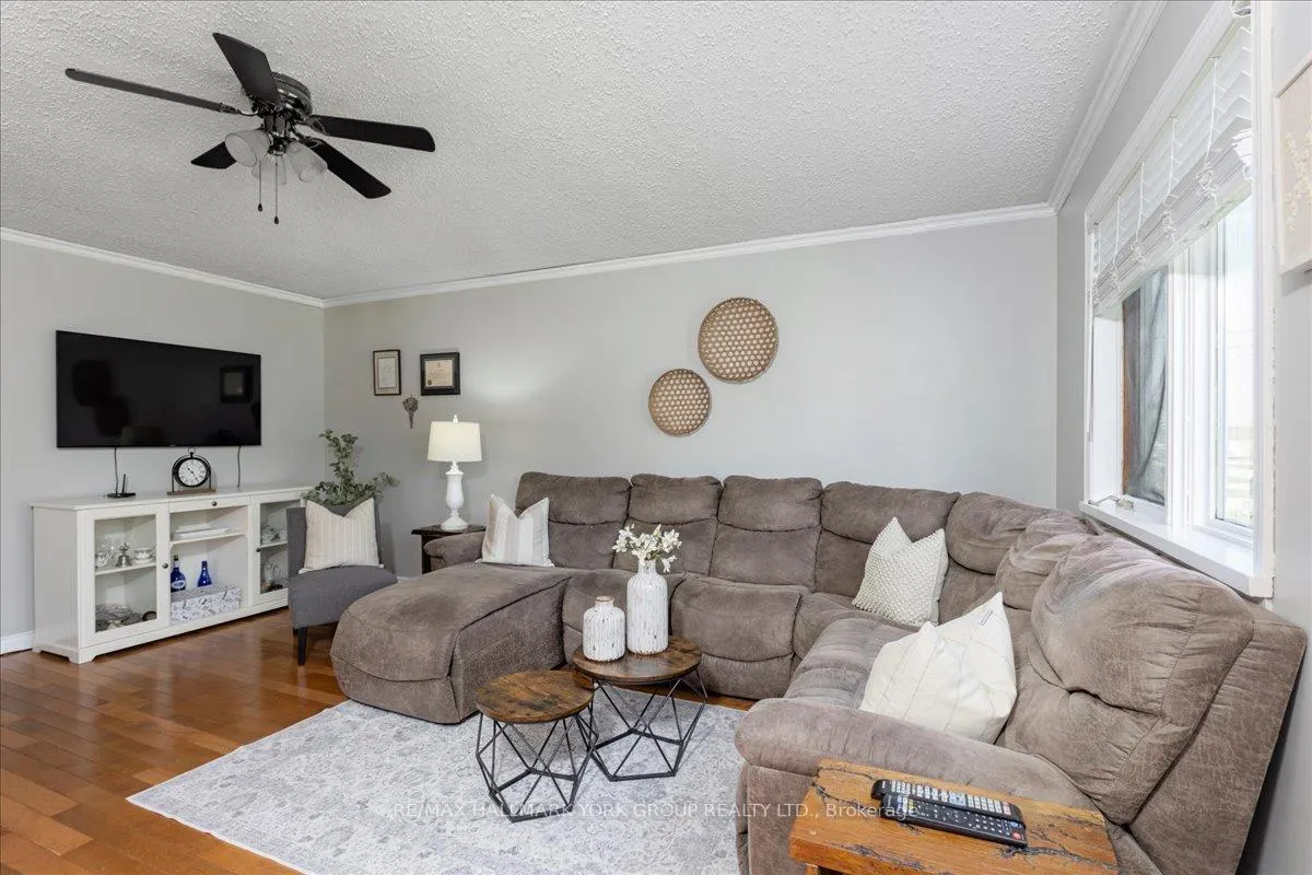 Photo 13 of 341 Pasadena Drive, Georgina, Keswick South — HOMEH