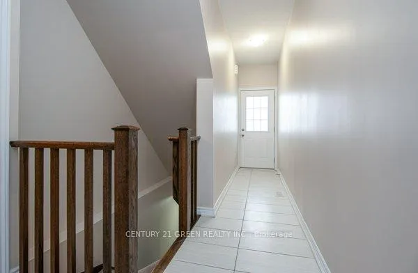 Photo 9 of Unit 32, 403 Westwood Drive, Kitchener — HOMEH
