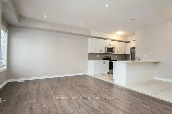 Photo 14 of Unit 32, 403 Westwood Drive, Kitchener — HOMEH