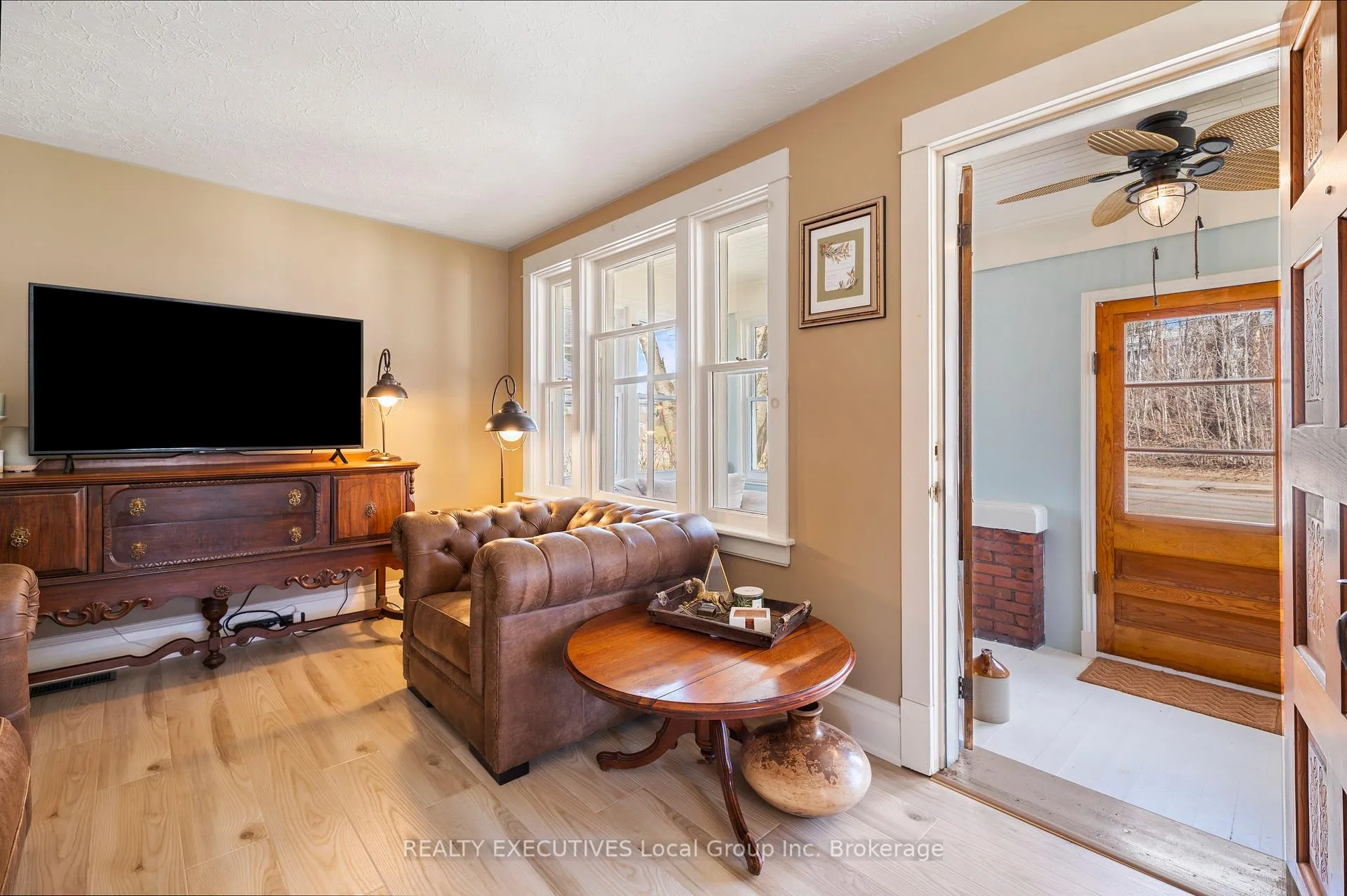 Photo 12 of 563 Main Street, Powassan — HOMEH