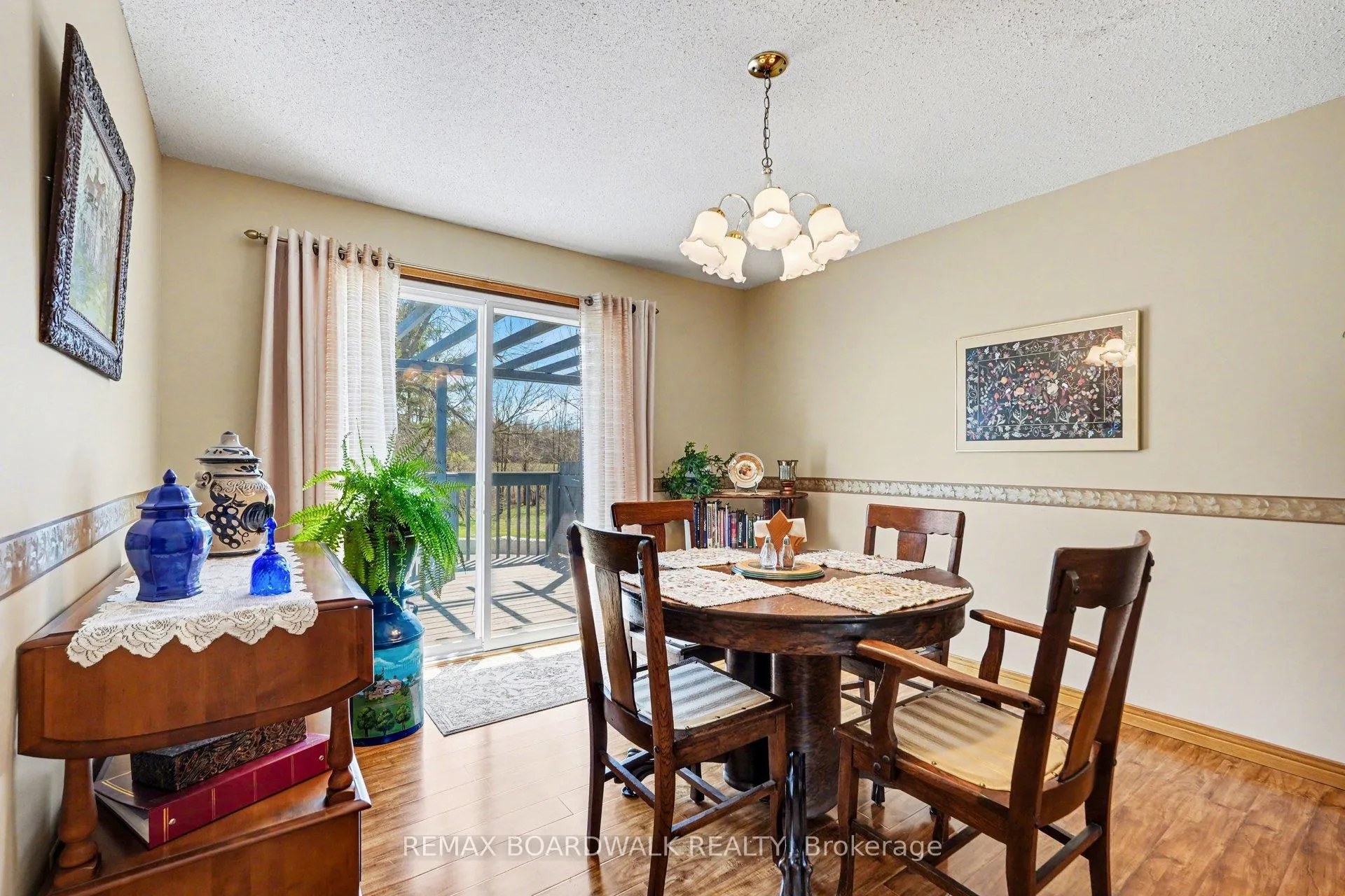 Photo 8 of 1283 Bathurst 5th Concession, Tay Valley, Bathurst/Burgess & Sherbrooke (Bathurst) Twp — HOMEH
