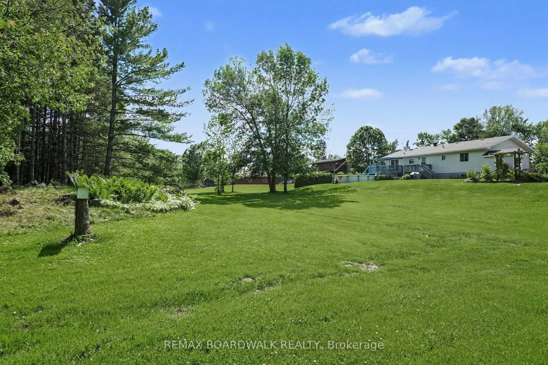 Photo 34 of 1283 Bathurst 5th Concession, Tay Valley, Bathurst/Burgess & Sherbrooke (Bathurst) Twp — HOMEH