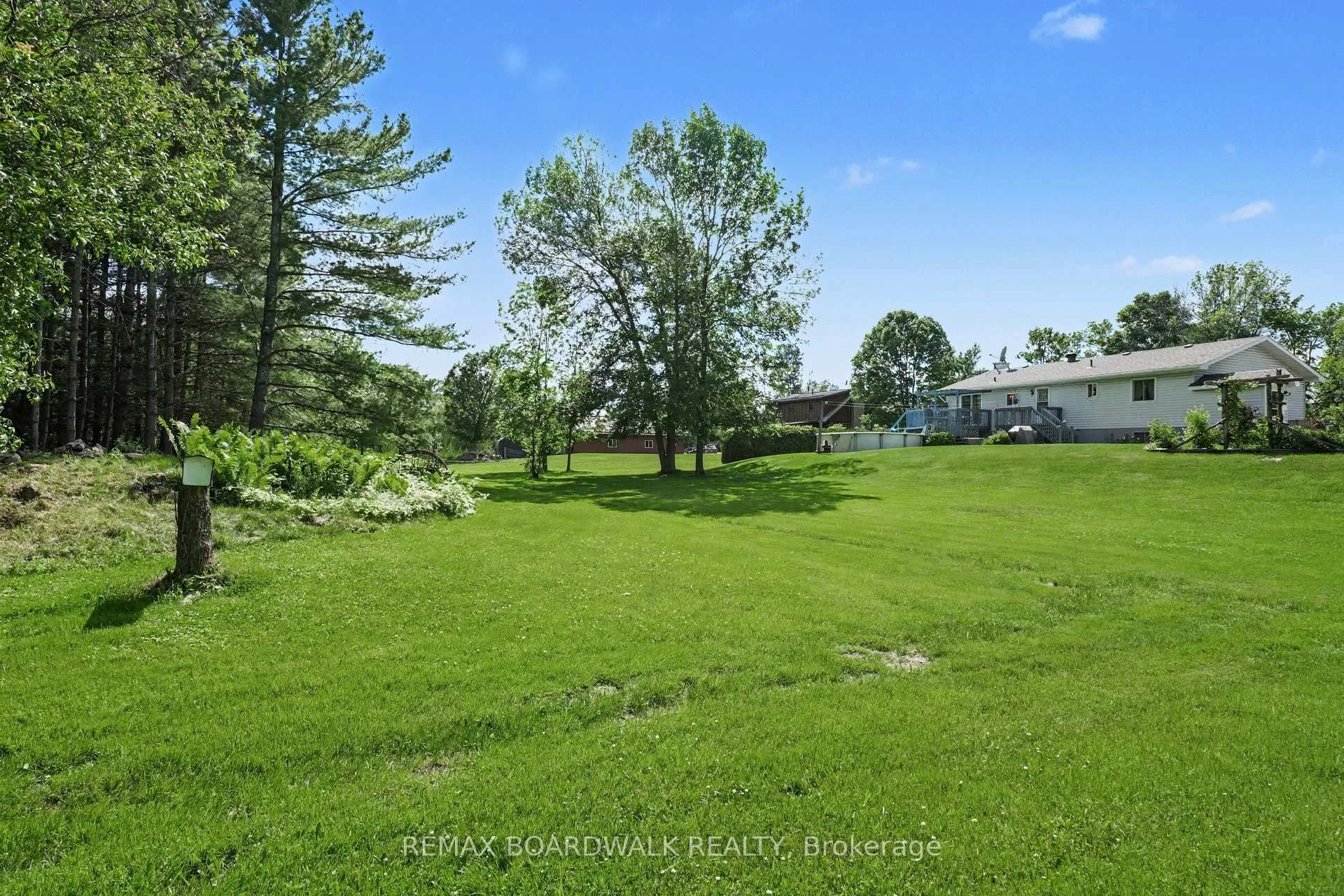 Photo 44 of 1283 Bathurst 5th Concession, Tay Valley, Bathurst/Burgess & Sherbrooke (Bathurst) Twp — HOMEH