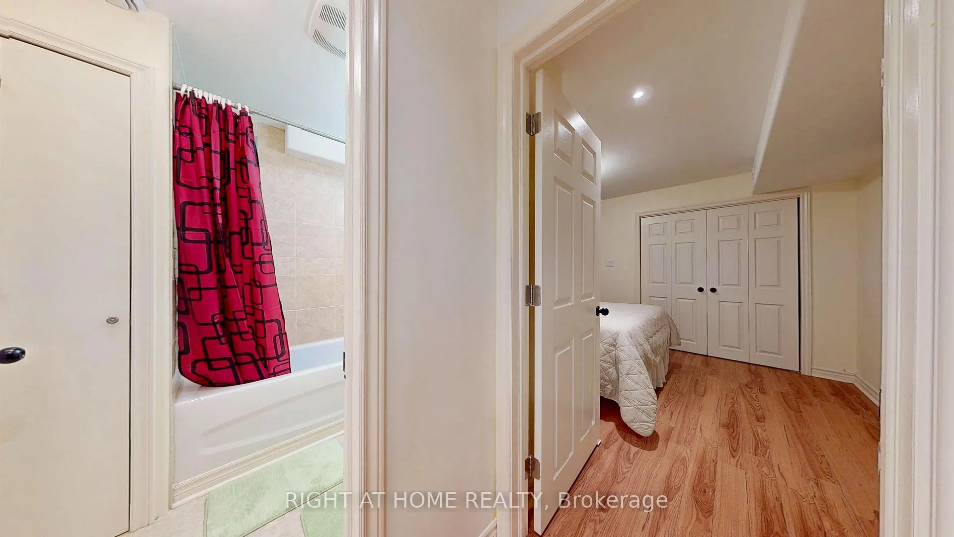 Photo 31 of 8583 Jennifer Crescent N, Niagara Falls, Forestview — HOMEH