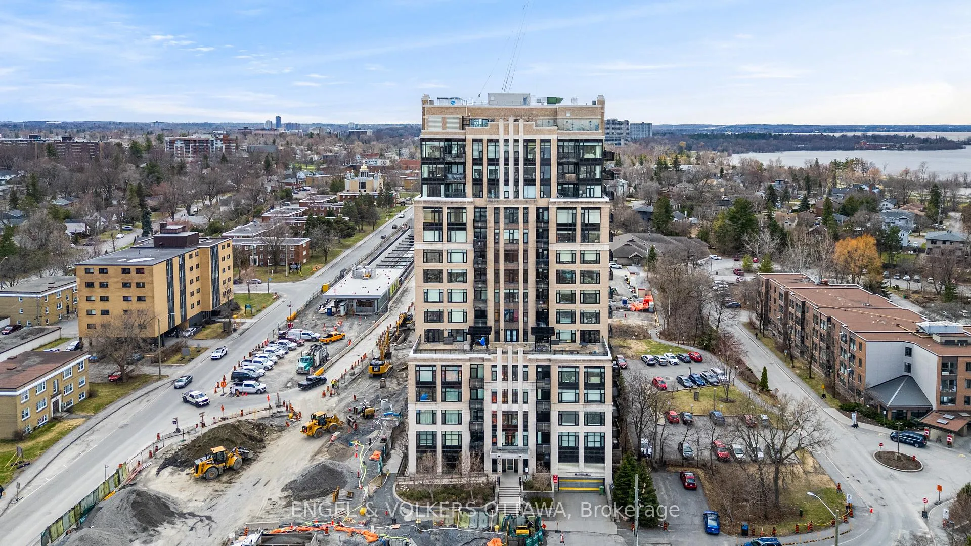Photo 2 of Unit 1106, 75 Cleary Avenue, Ottawa, Woodroffe — HOMEH