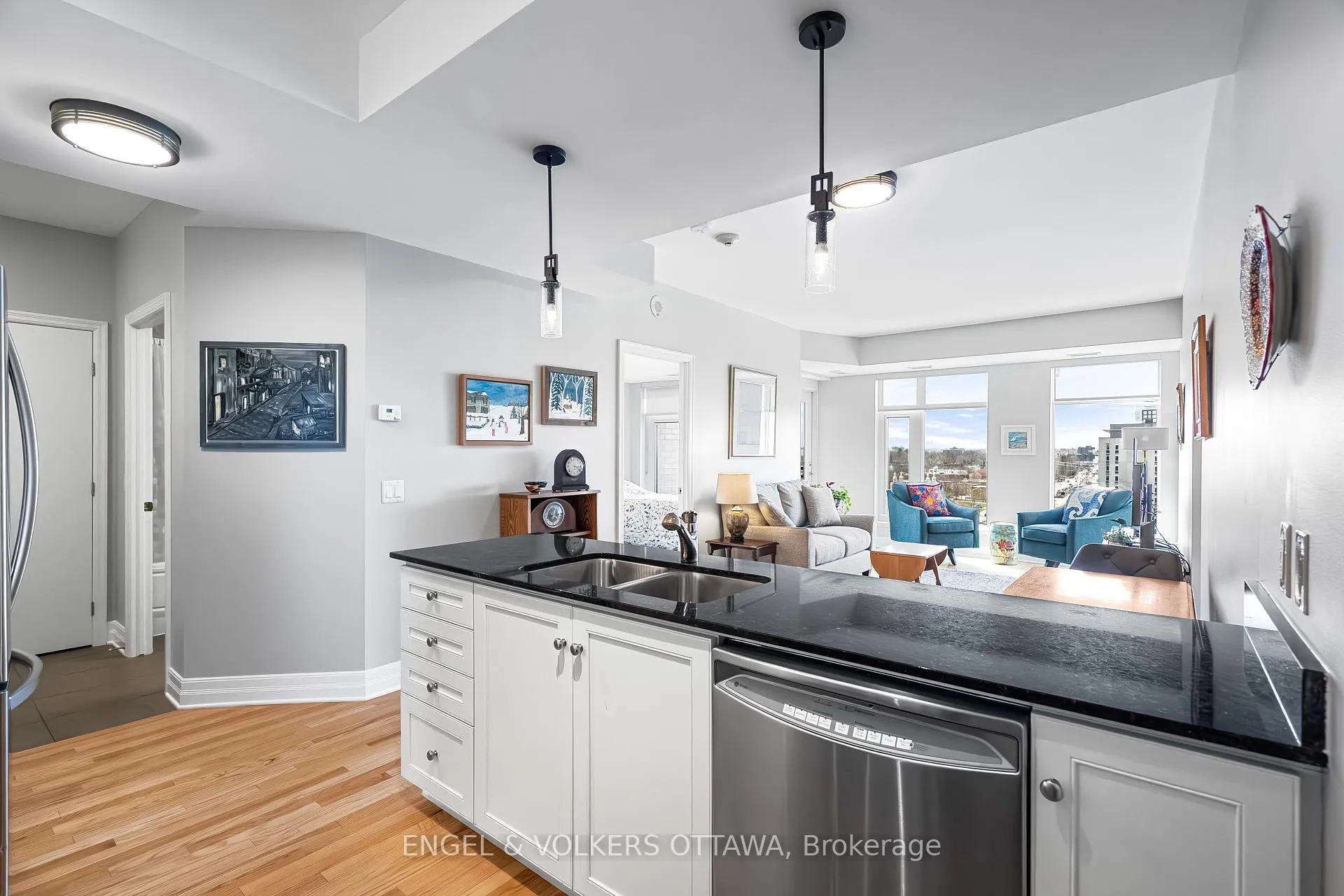 Photo 12 of Unit 1106, 75 Cleary Avenue, Ottawa, Woodroffe — HOMEH