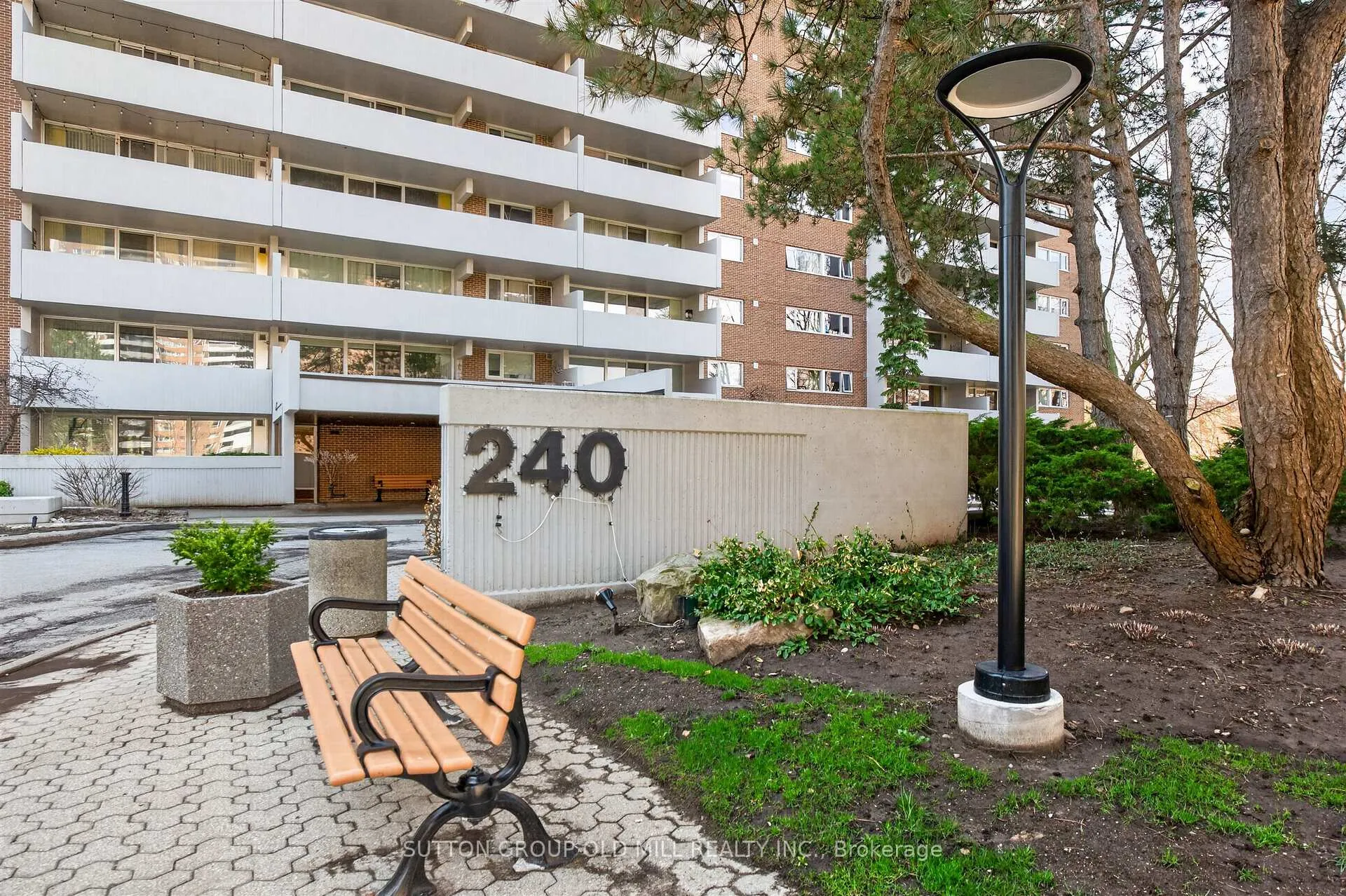 Photo 23 of Unit 613, 240 Scarlett Road, Toronto, Rockcliffe-Smythe — HOMEH