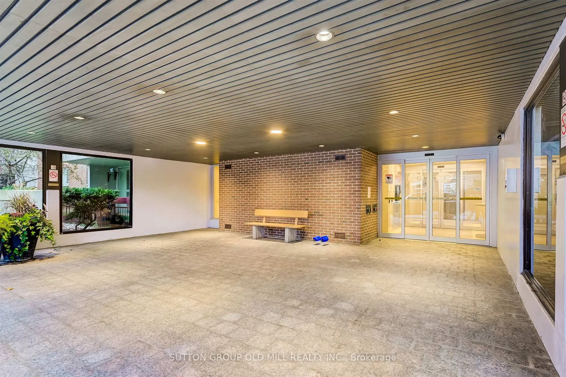 Photo 24 of Unit 613, 240 Scarlett Road, Toronto, Rockcliffe-Smythe — HOMEH