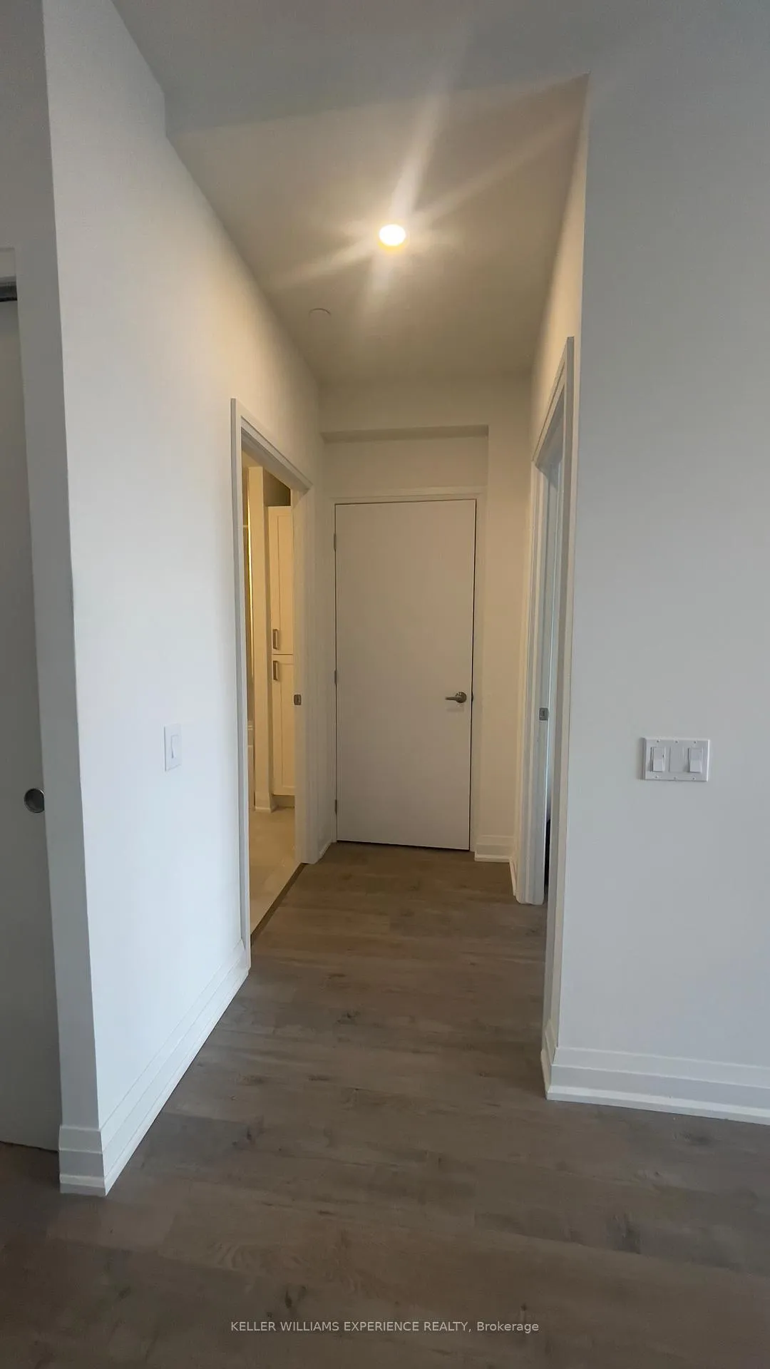 Photo 14 of Unit 1111, 58 Lakeside Terrace, Barrie, Little Lake — HOMEH