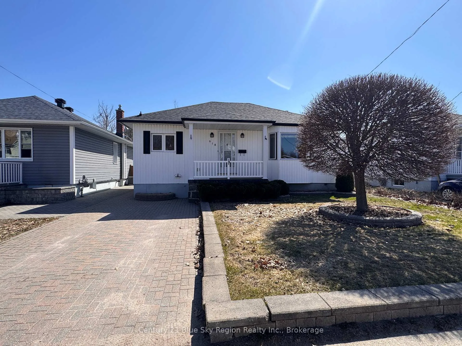 Photo 1 of 918 Douglas Street, North Bay, Central — HOMEH