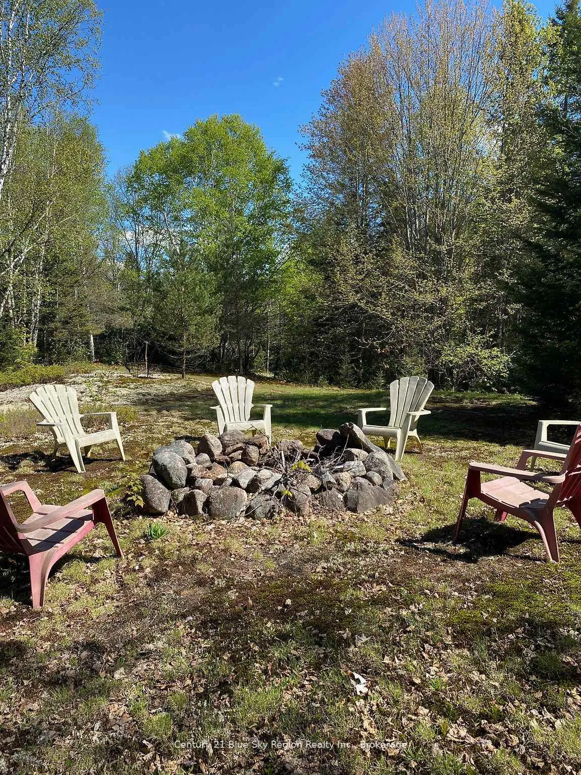 Photo 7 of 471 Weiler Line, Powassan — HOMEH