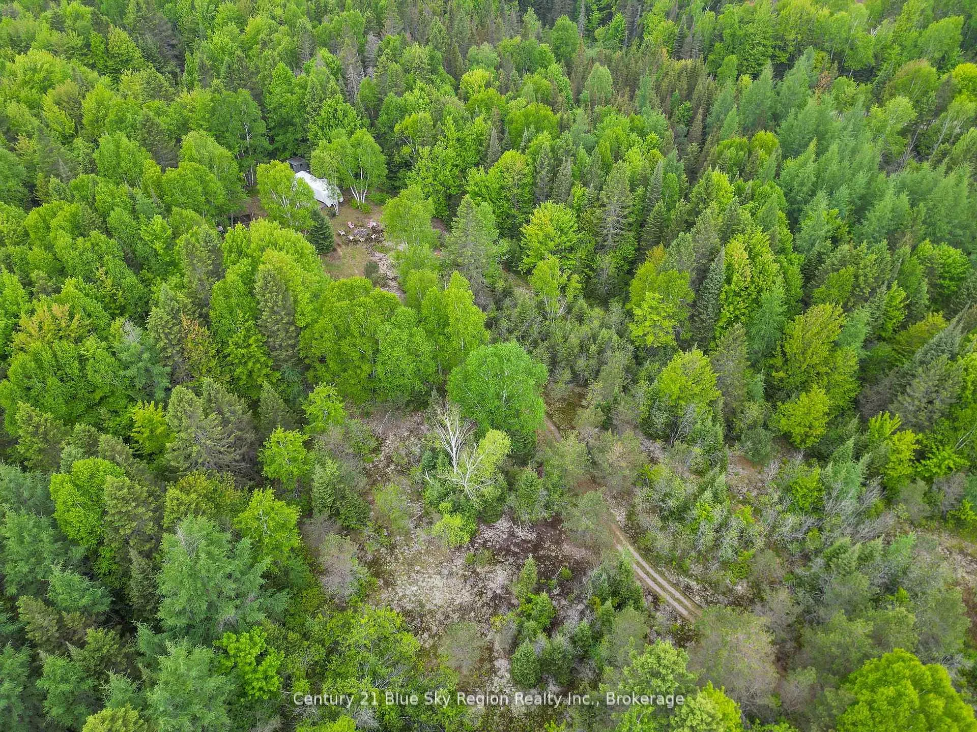Photo 8 of 471 Weiler Line, Powassan — HOMEH