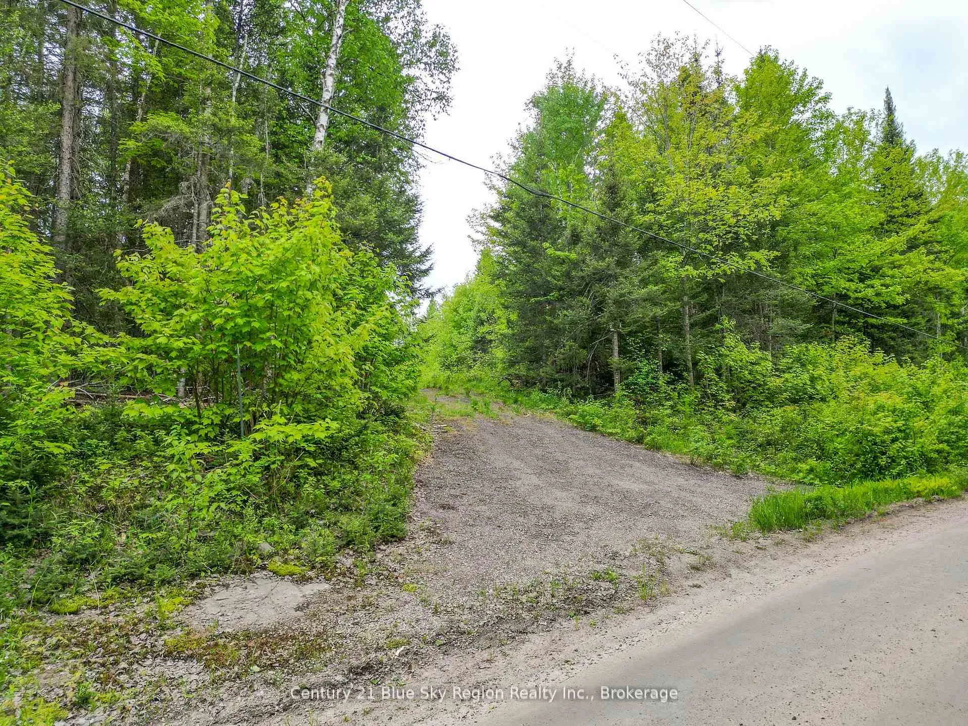 Photo 11 of 471 Weiler Line, Powassan — HOMEH