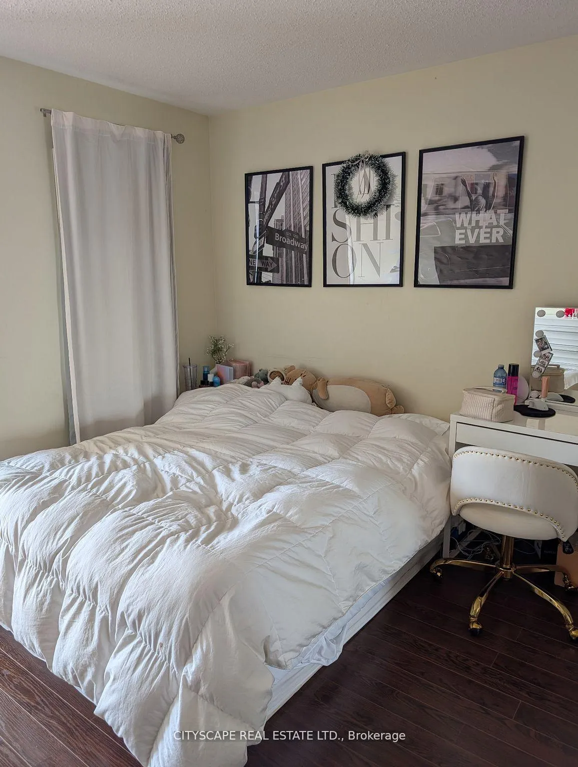 Photo 18 of 153 Hawkview Boulevard, Vaughan, Vellore Village — HOMEH