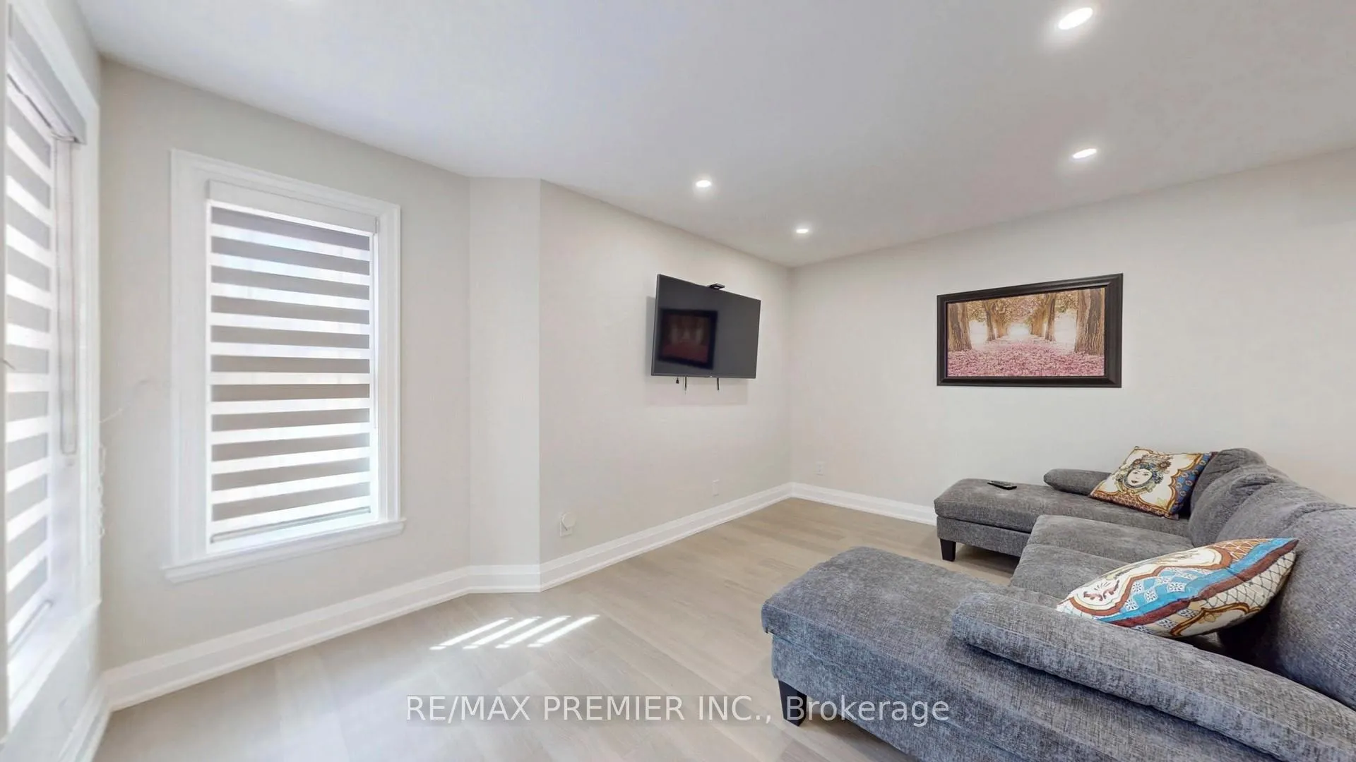 Photo 6 of 32 Weekes Drive, Ajax, Central West — HOMEH