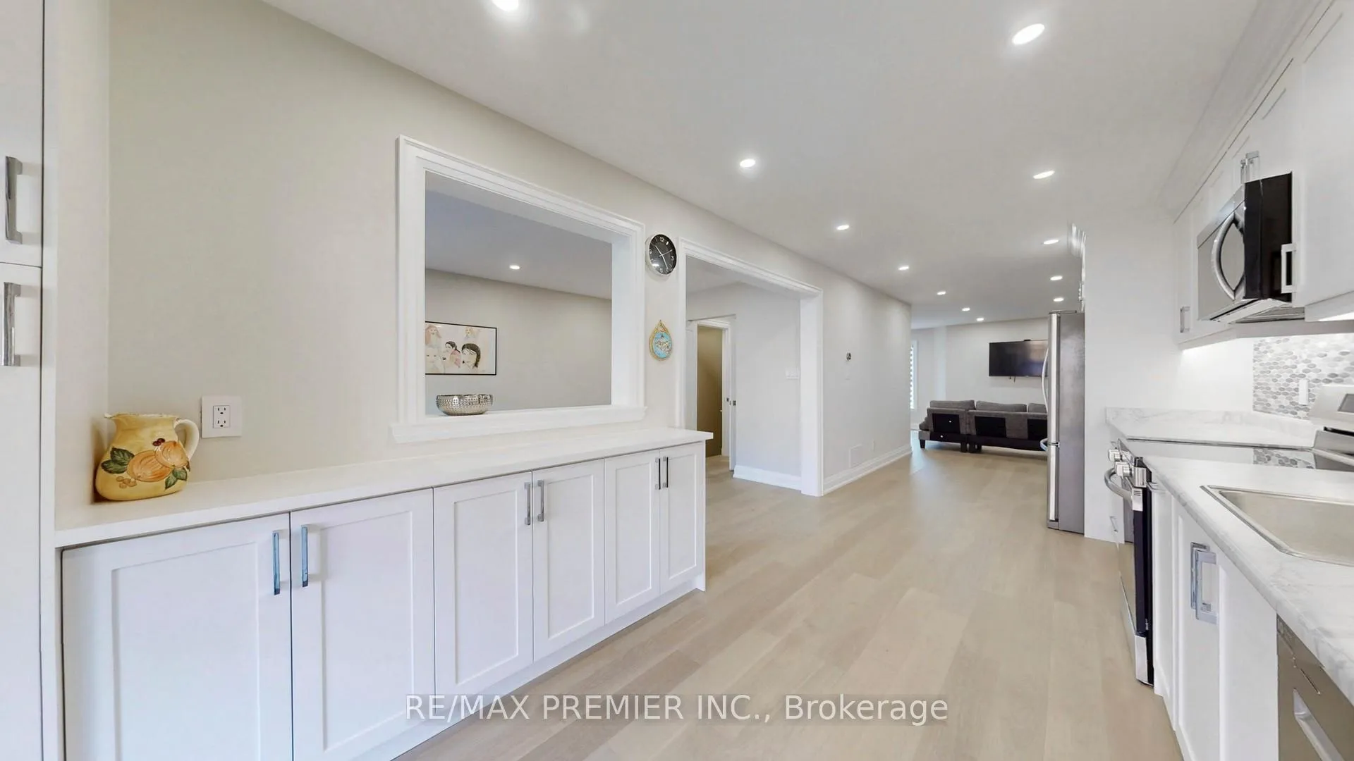 Photo 9 of 32 Weekes Drive, Ajax, Central West — HOMEH