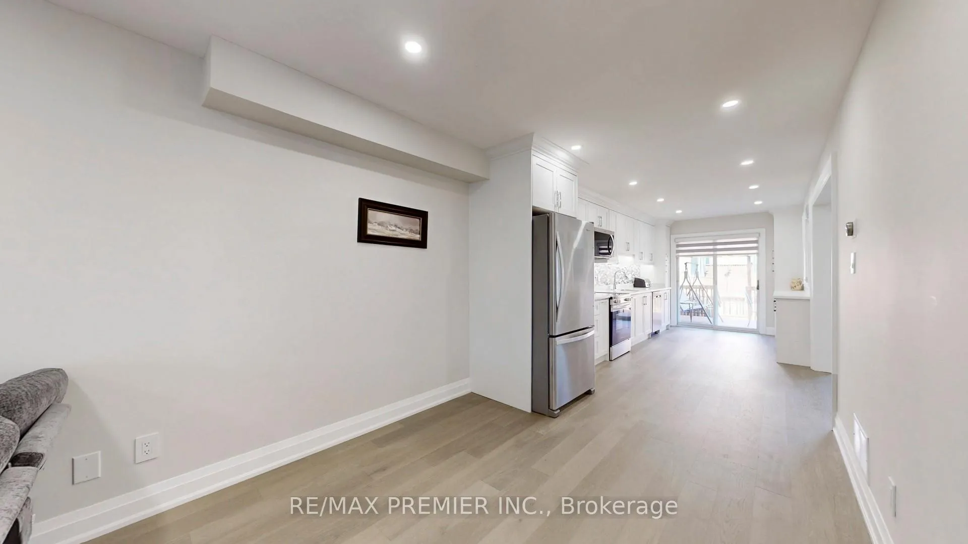 Photo 12 of 32 Weekes Drive, Ajax, Central West — HOMEH