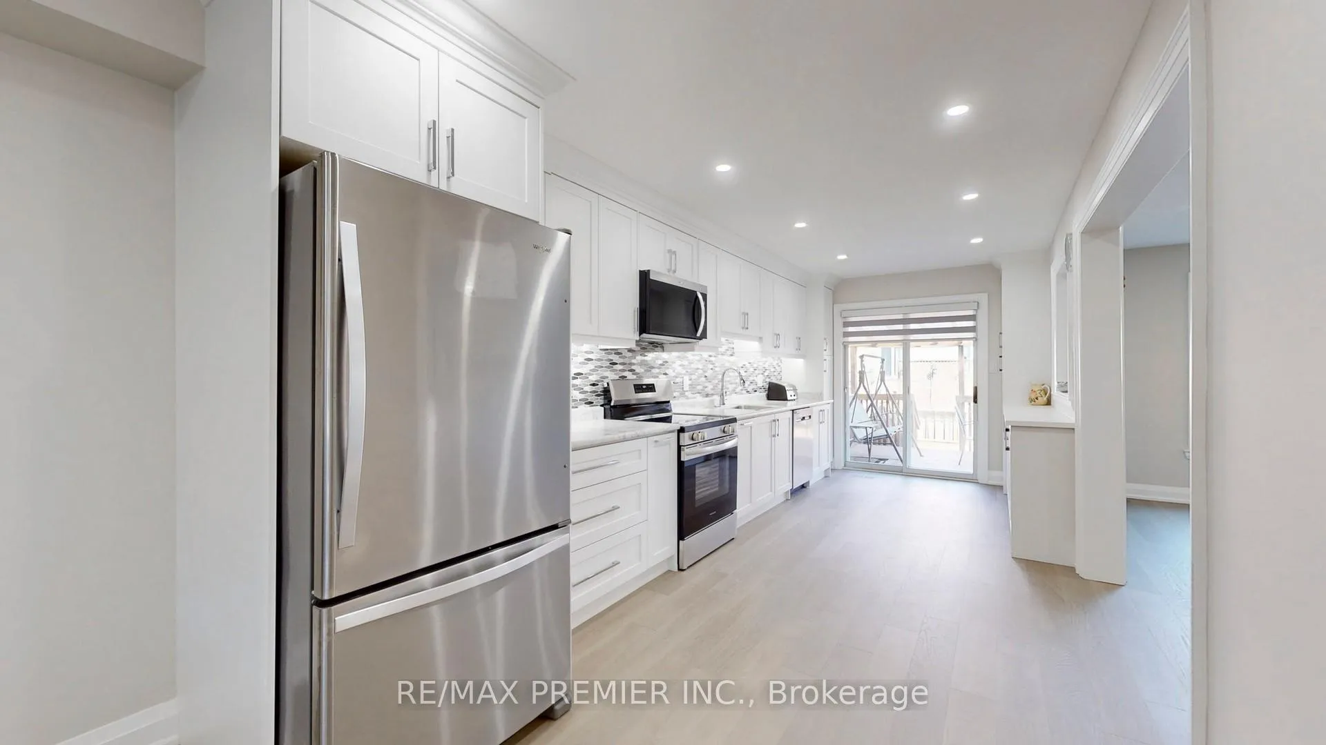 Photo 13 of 32 Weekes Drive, Ajax, Central West — HOMEH