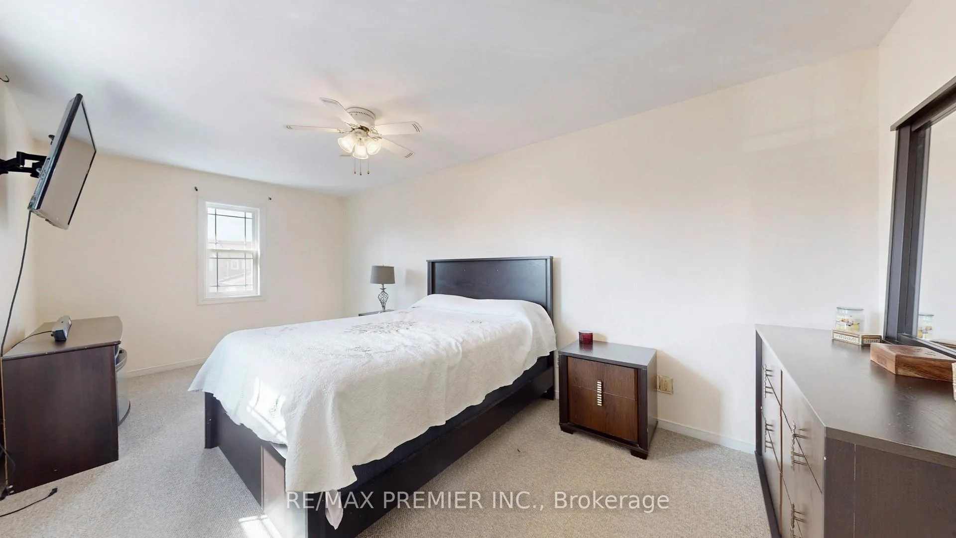 Photo 22 of 32 Weekes Drive, Ajax, Central West — HOMEH