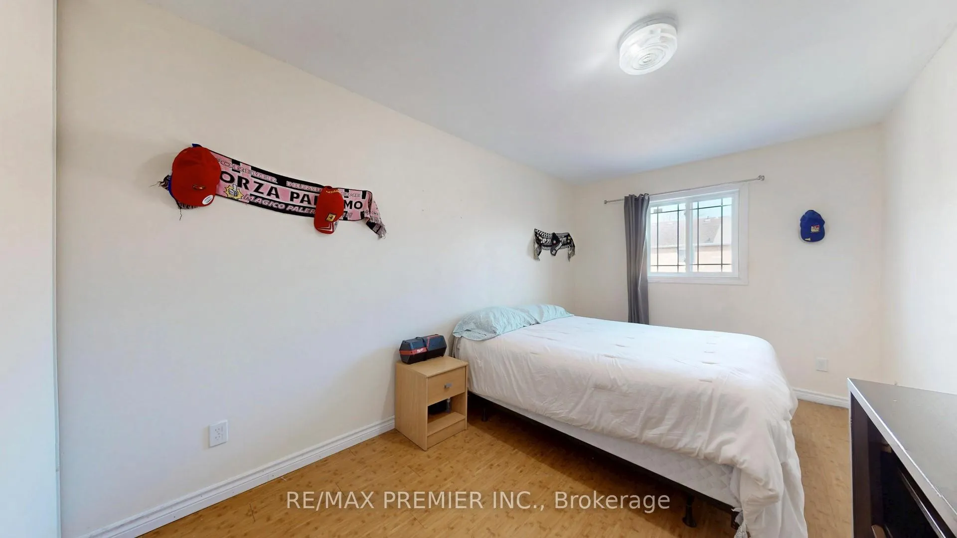 Photo 25 of 32 Weekes Drive, Ajax, Central West — HOMEH