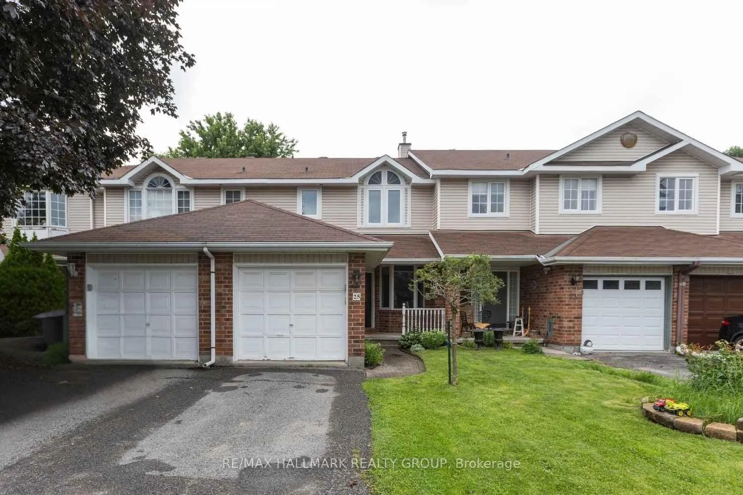 Photo 1 of 25 Oriska Way, Ottawa, Barrhaven - Longfields — HOMEH