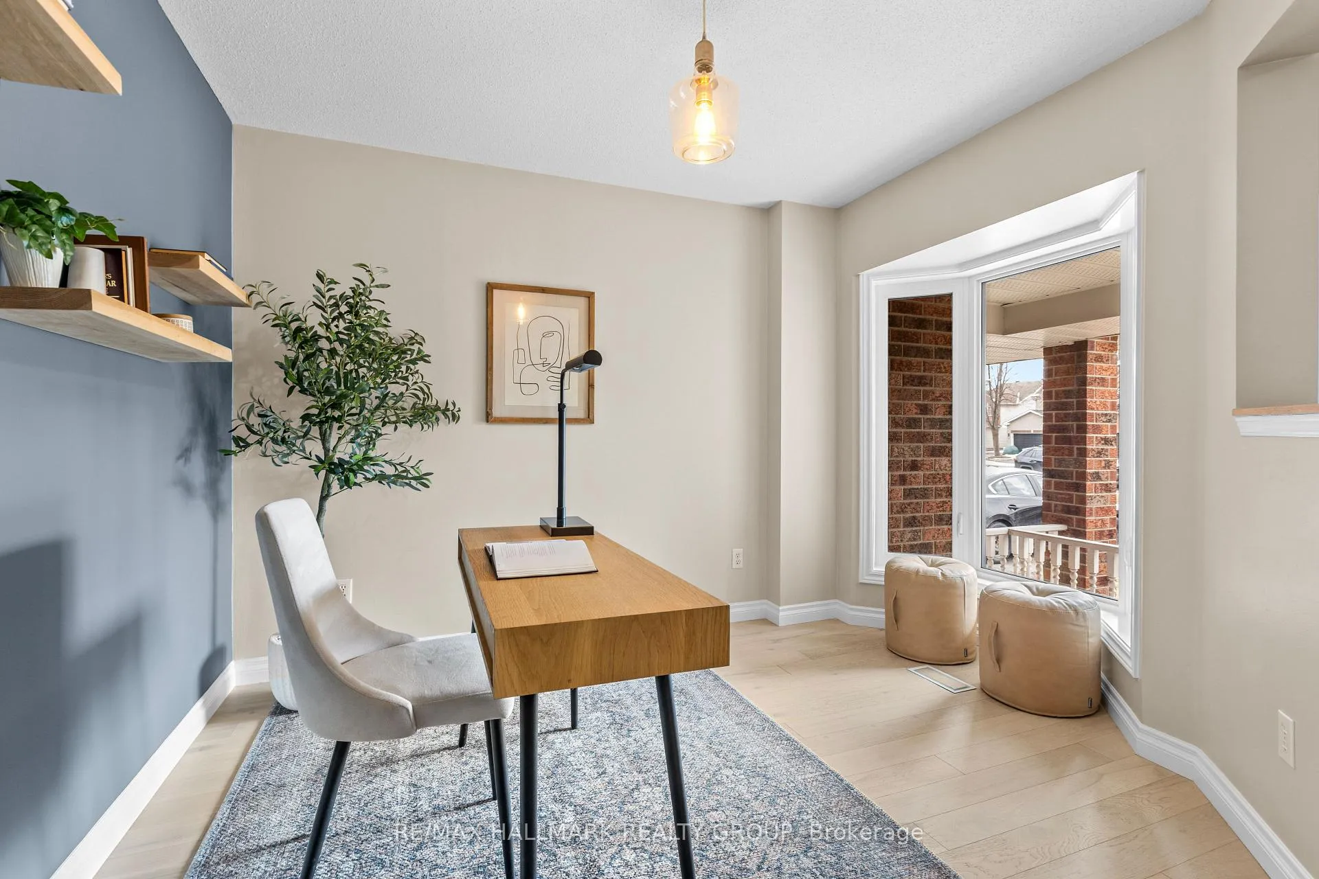 Photo 5 of 25 Oriska Way, Ottawa, Barrhaven - Longfields — HOMEH