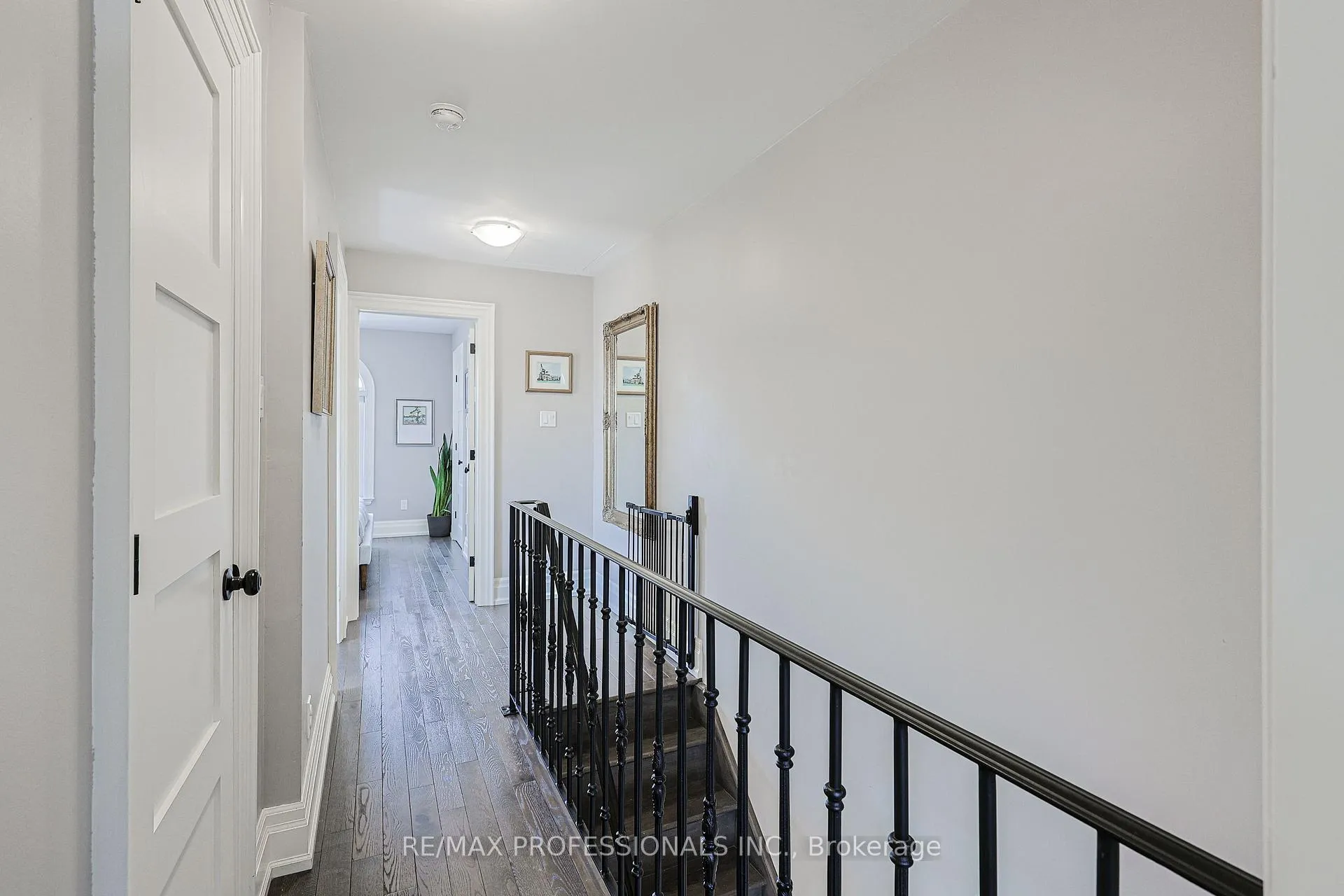 Photo 21 of 9B Harlton Crescent, Toronto, Keelesdale-Eglinton West — HOMEH