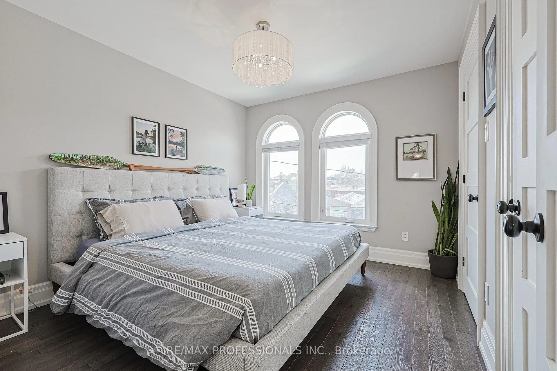 Photo 23 of 9B Harlton Crescent, Toronto, Keelesdale-Eglinton West — HOMEH