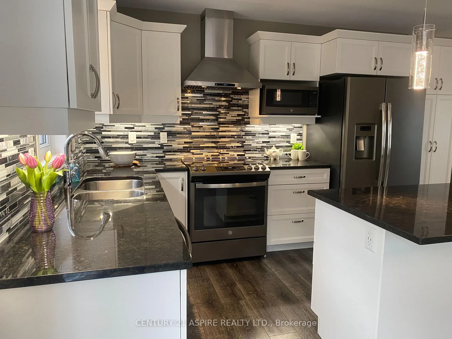 Photo 5 of 43 Dustin Drive, Petawawa — HOMEH