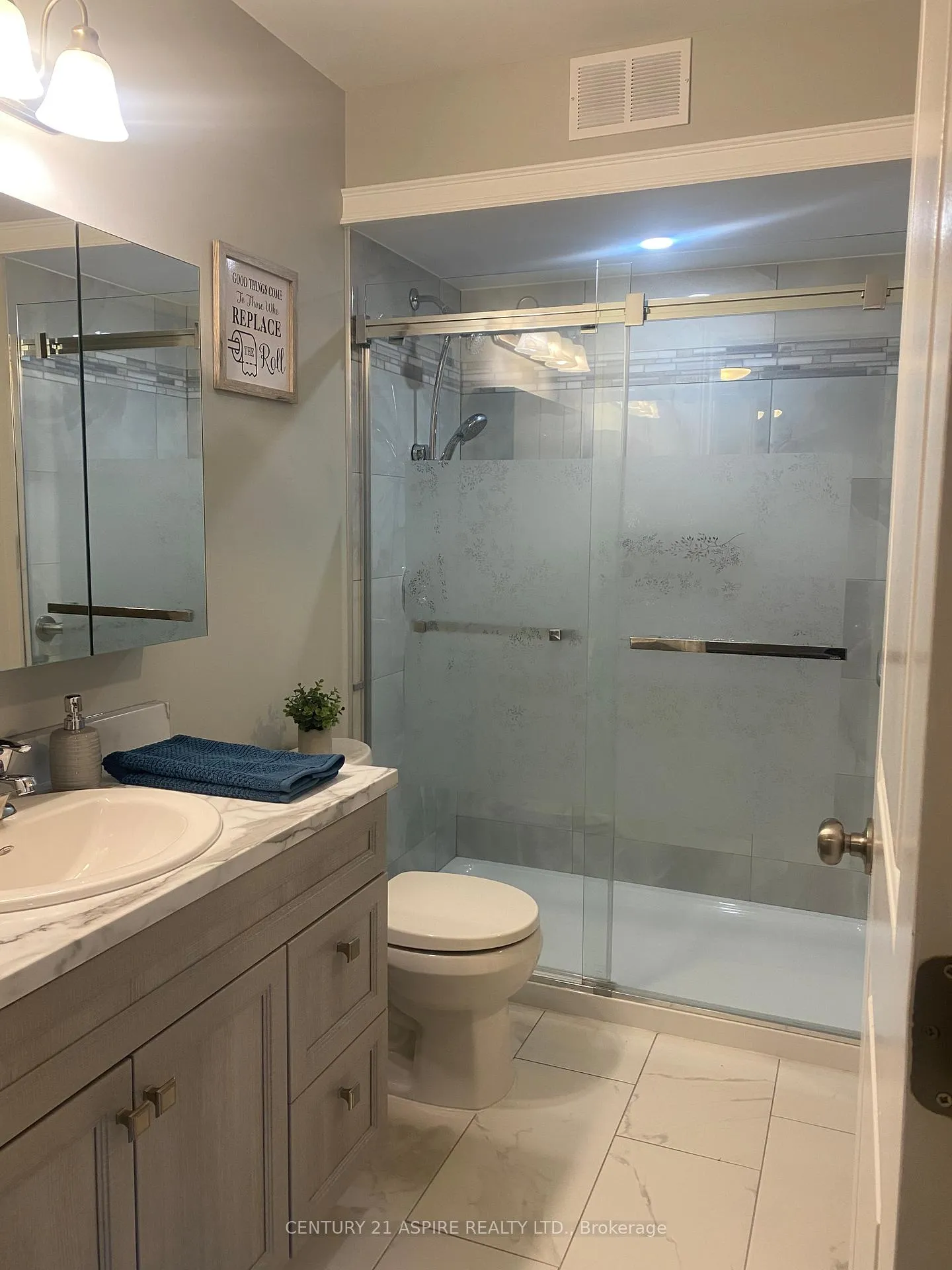 Photo 7 of 43 Dustin Drive, Petawawa — HOMEH