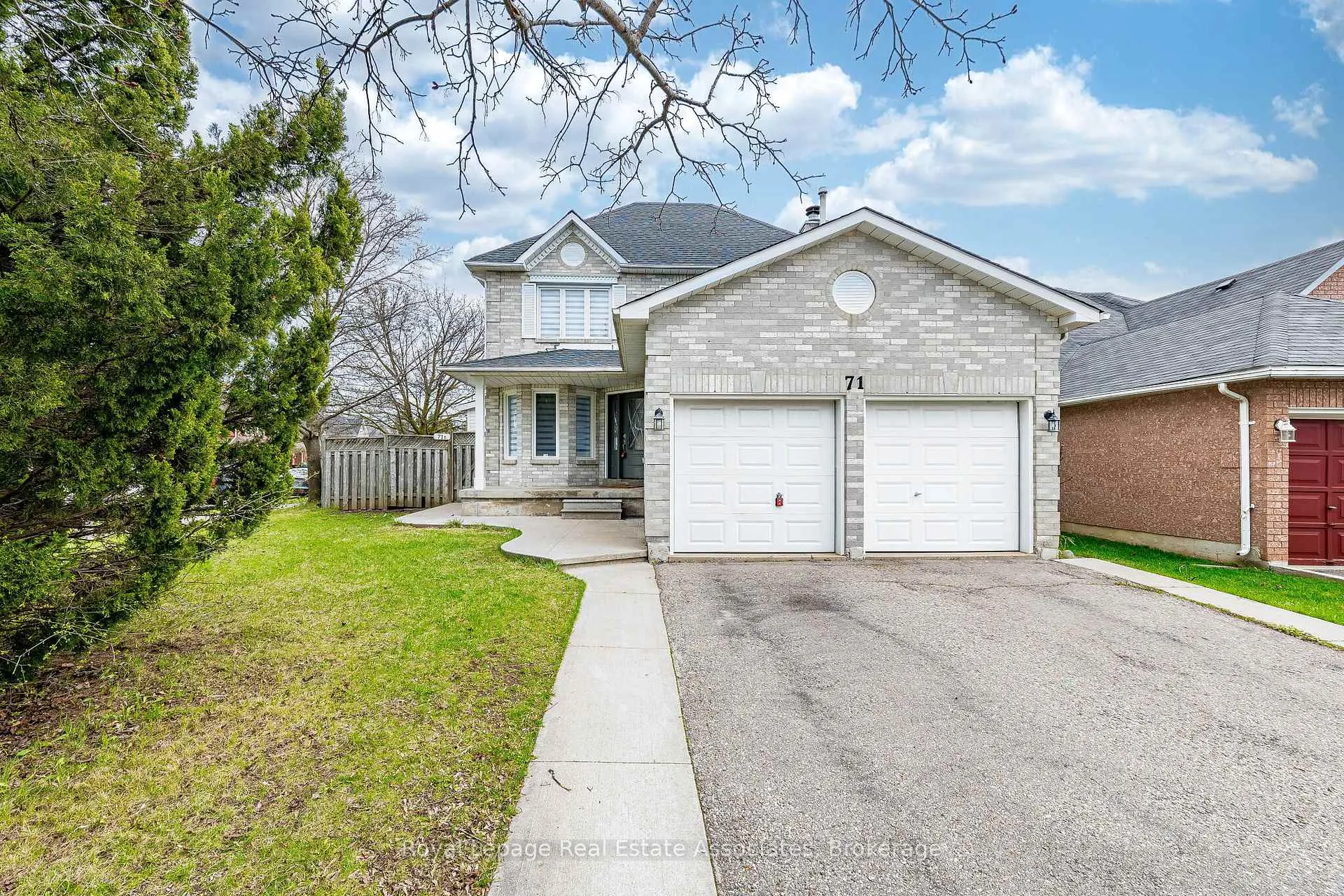 Photo 1 of 71 Drinkwater Drive, Brampton, Fletcher's West — HOMEH