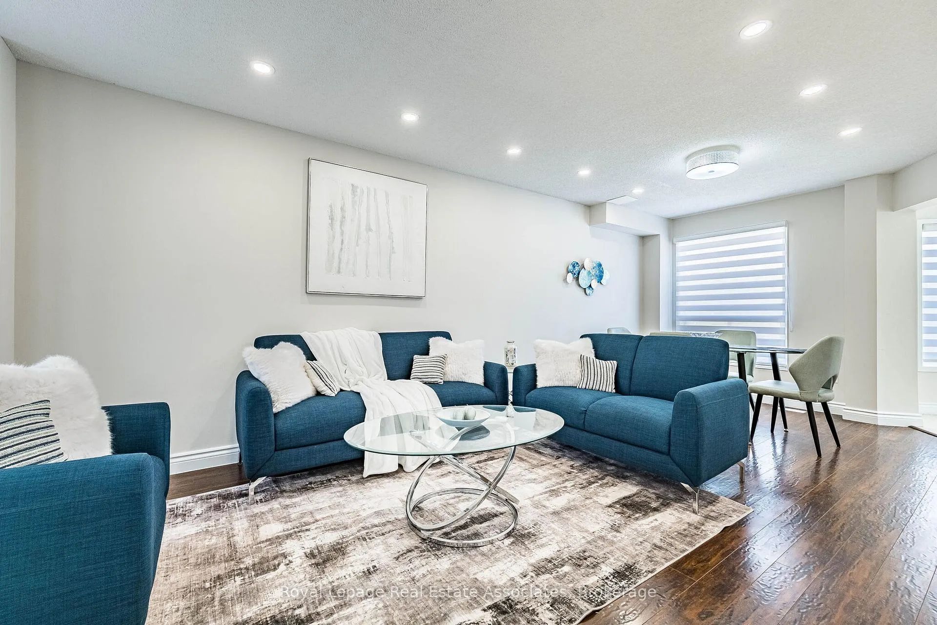 Photo 7 of 71 Drinkwater Drive, Brampton, Fletcher's West — HOMEH