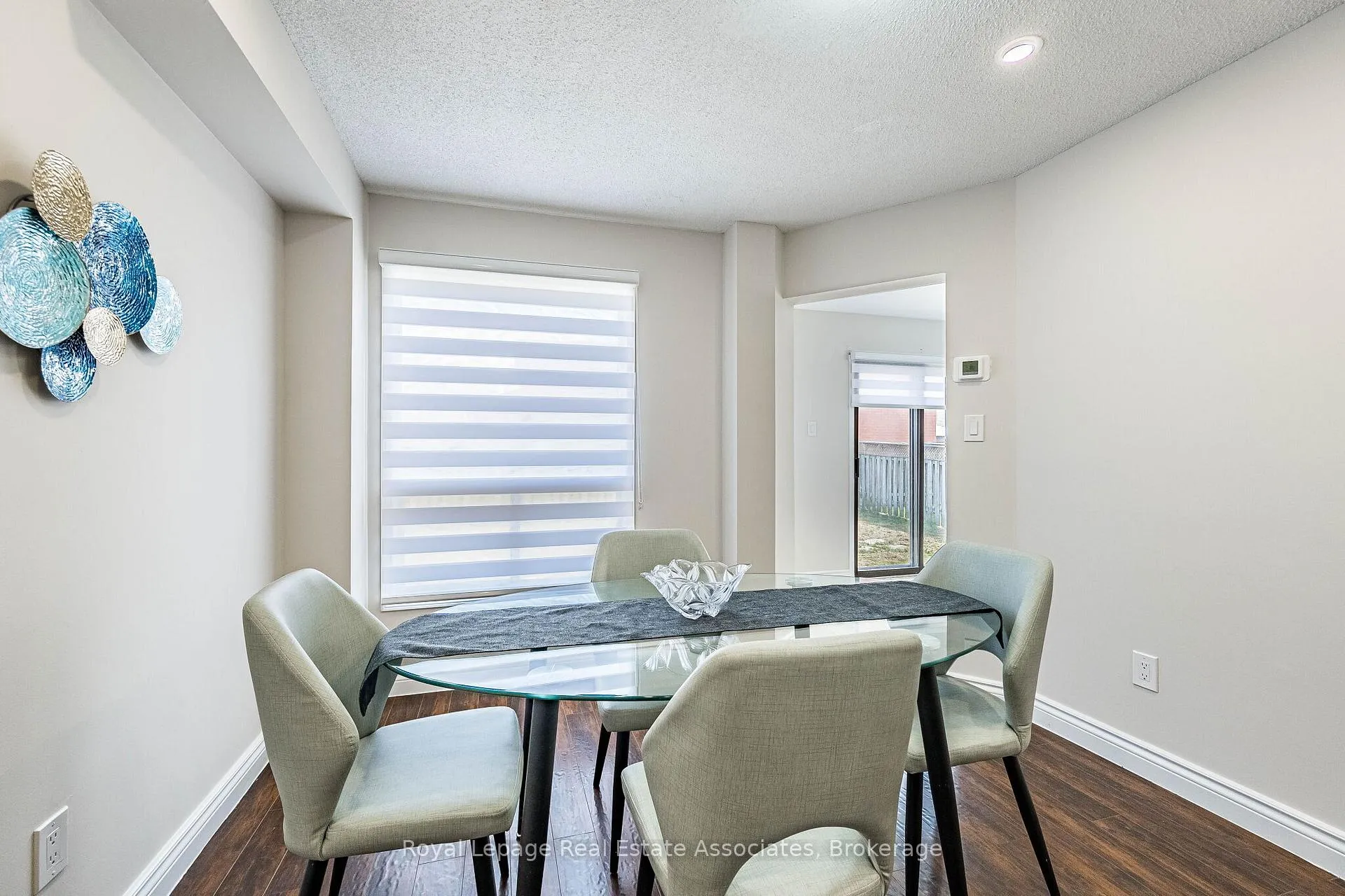 Photo 9 of 71 Drinkwater Drive, Brampton, Fletcher's West — HOMEH