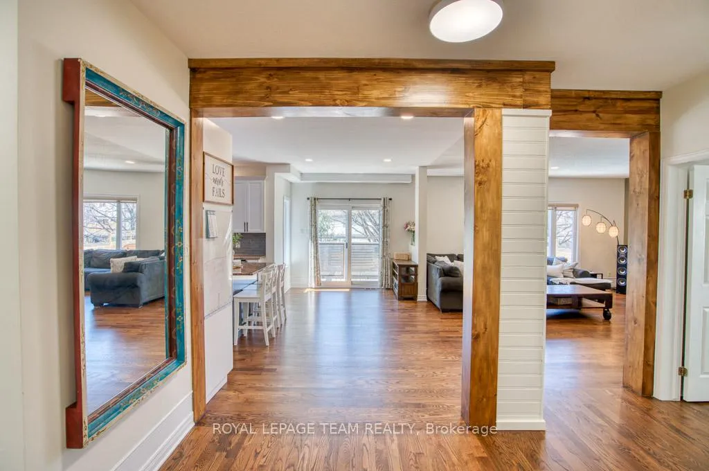 Photo 10 of 13 Shannondoe Crescent W, Ottawa, Kanata - Bridlewood — HOMEH