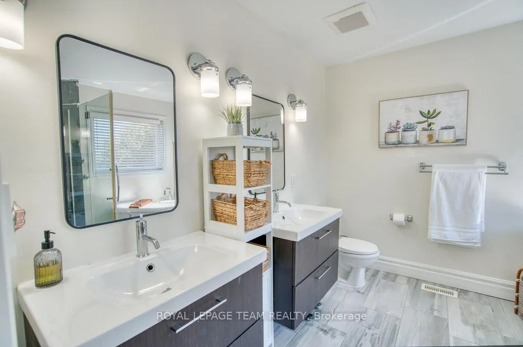 Photo 30 of 13 Shannondoe Crescent W, Ottawa, Kanata - Bridlewood — HOMEH