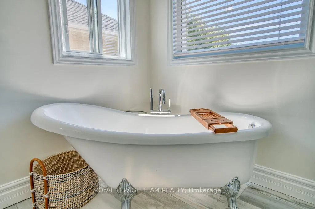 Photo 31 of 13 Shannondoe Crescent W, Ottawa, Kanata - Bridlewood — HOMEH