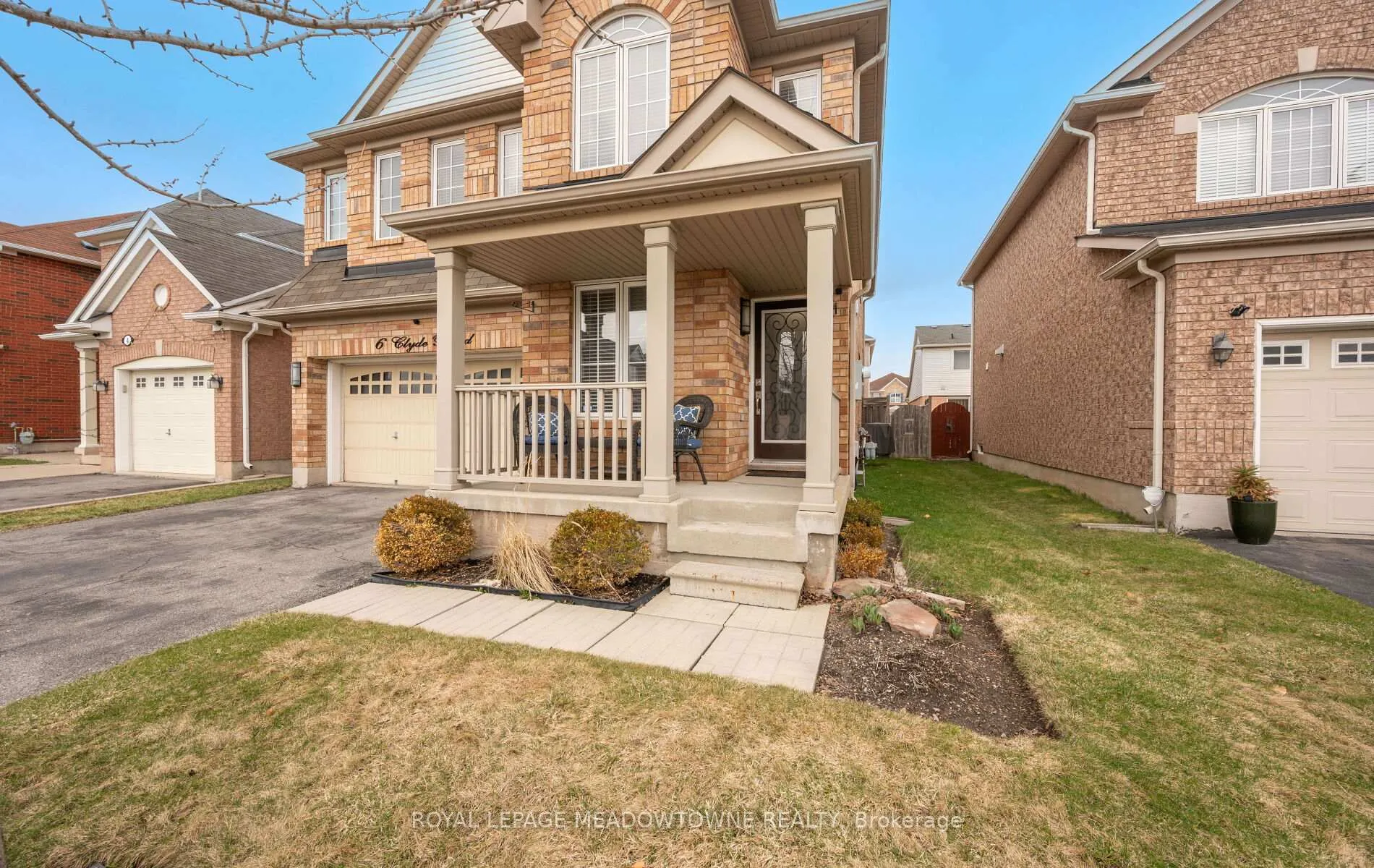Photo 3 of 6 Clyde Road, Brampton, Credit Valley — HOMEH
