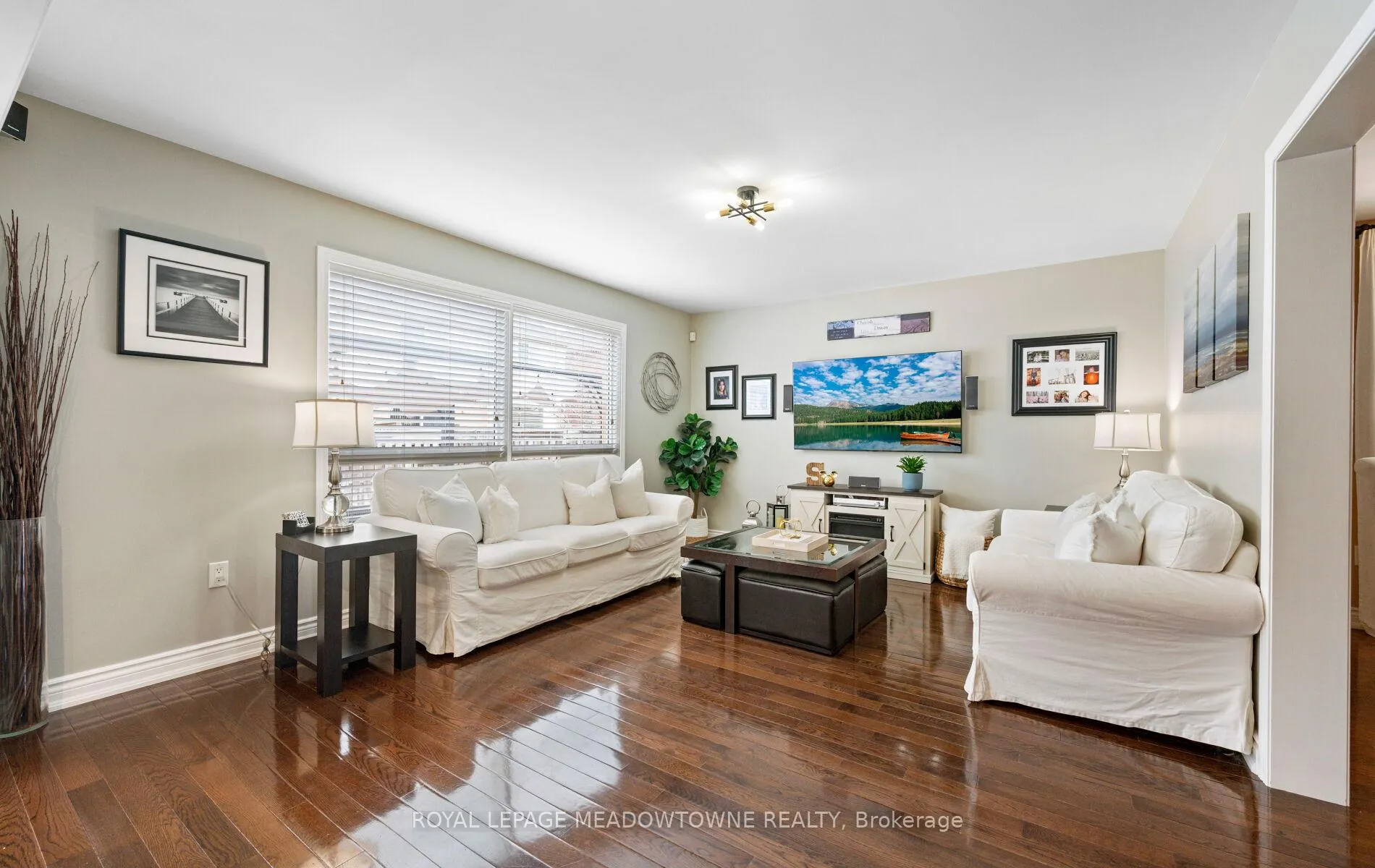 Photo 13 of 6 Clyde Road, Brampton, Credit Valley — HOMEH