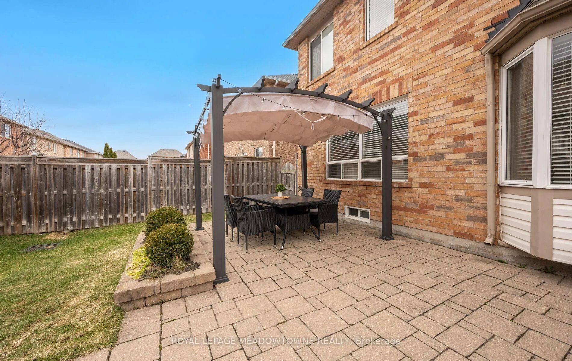 Photo 36 of 6 Clyde Road, Brampton, Credit Valley — HOMEH