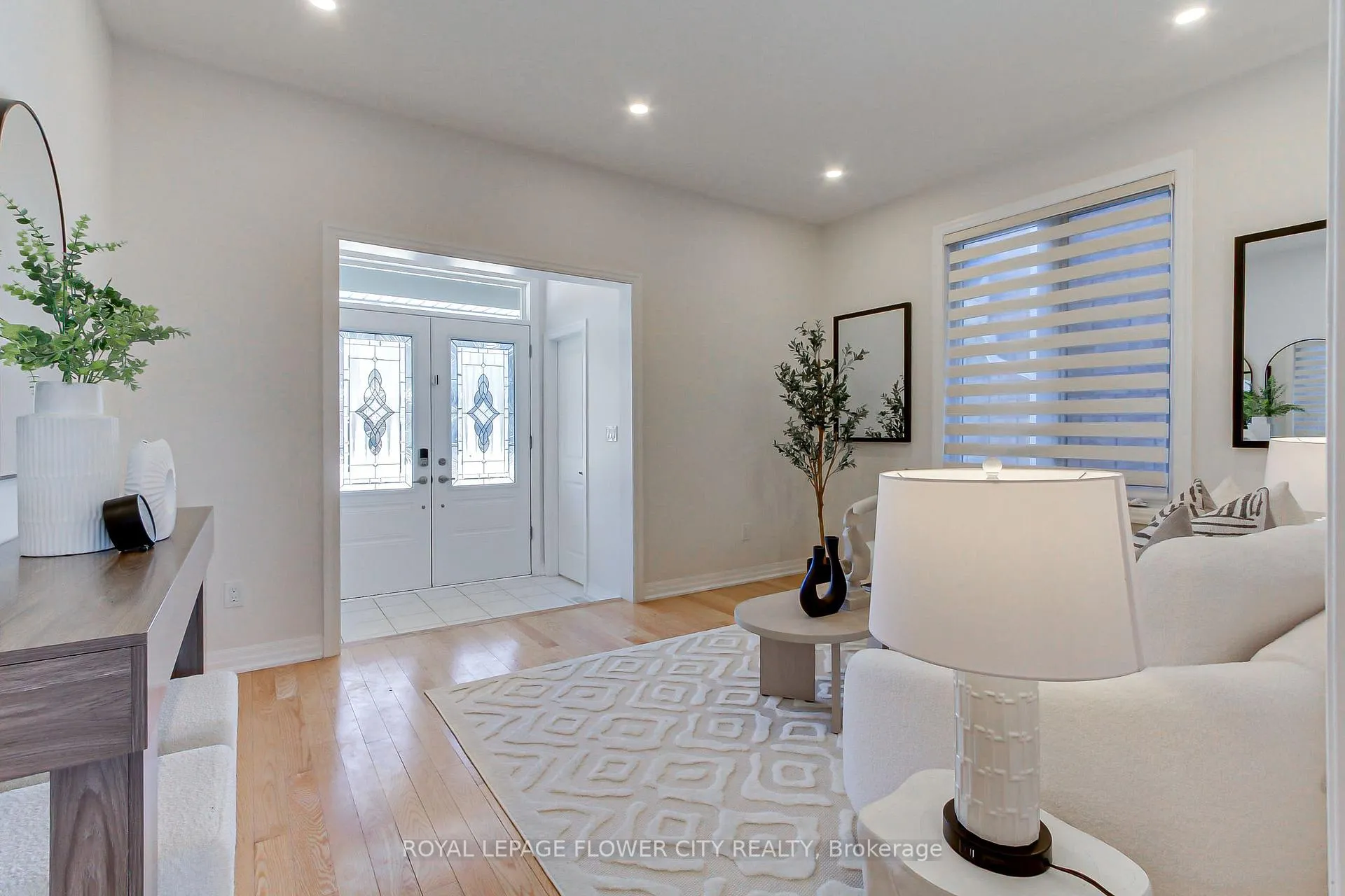 Photo 2 of 3362 Post Road, Oakville, Glenorchy — HOMEH