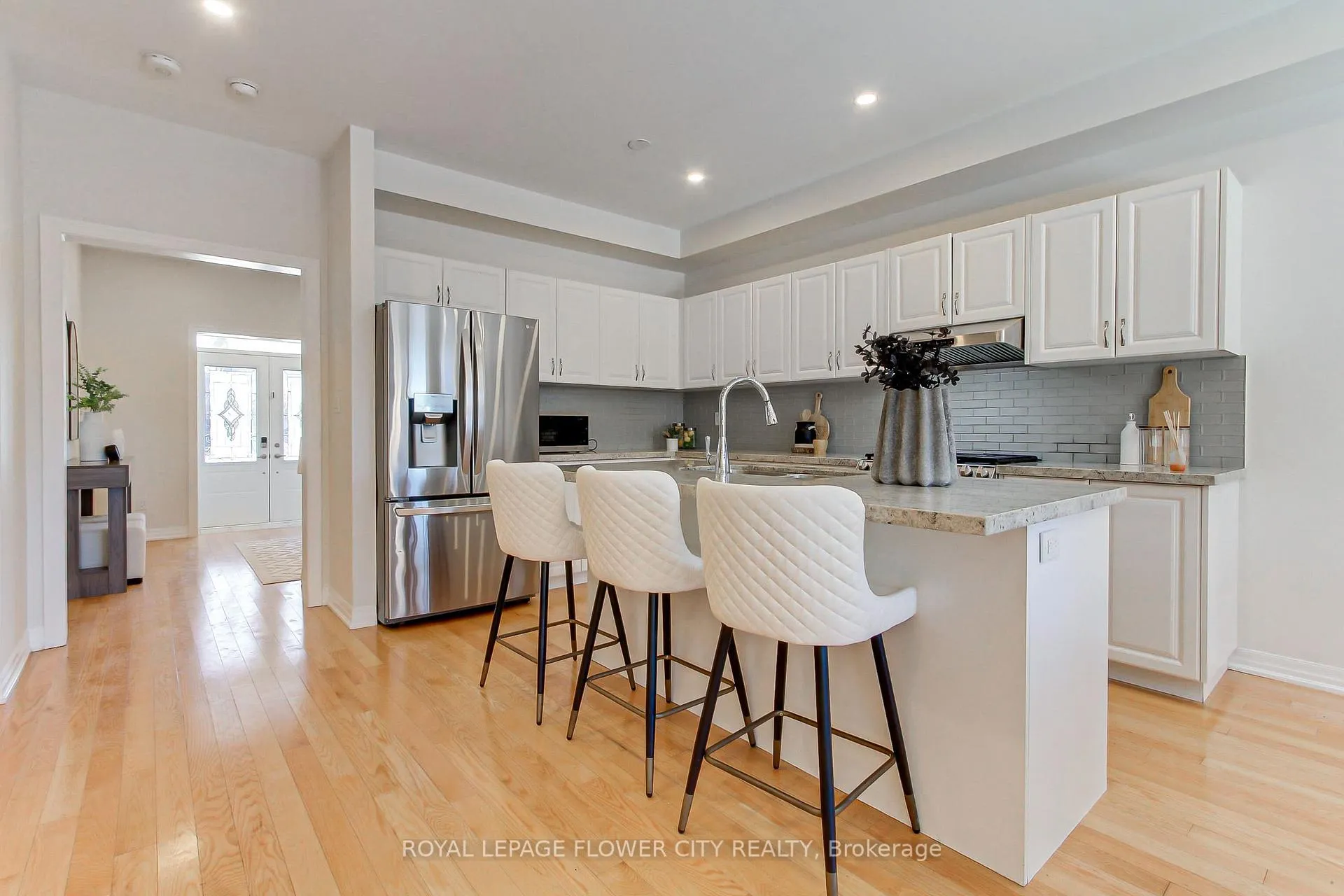 Photo 8 of 3362 Post Road, Oakville, Glenorchy — HOMEH