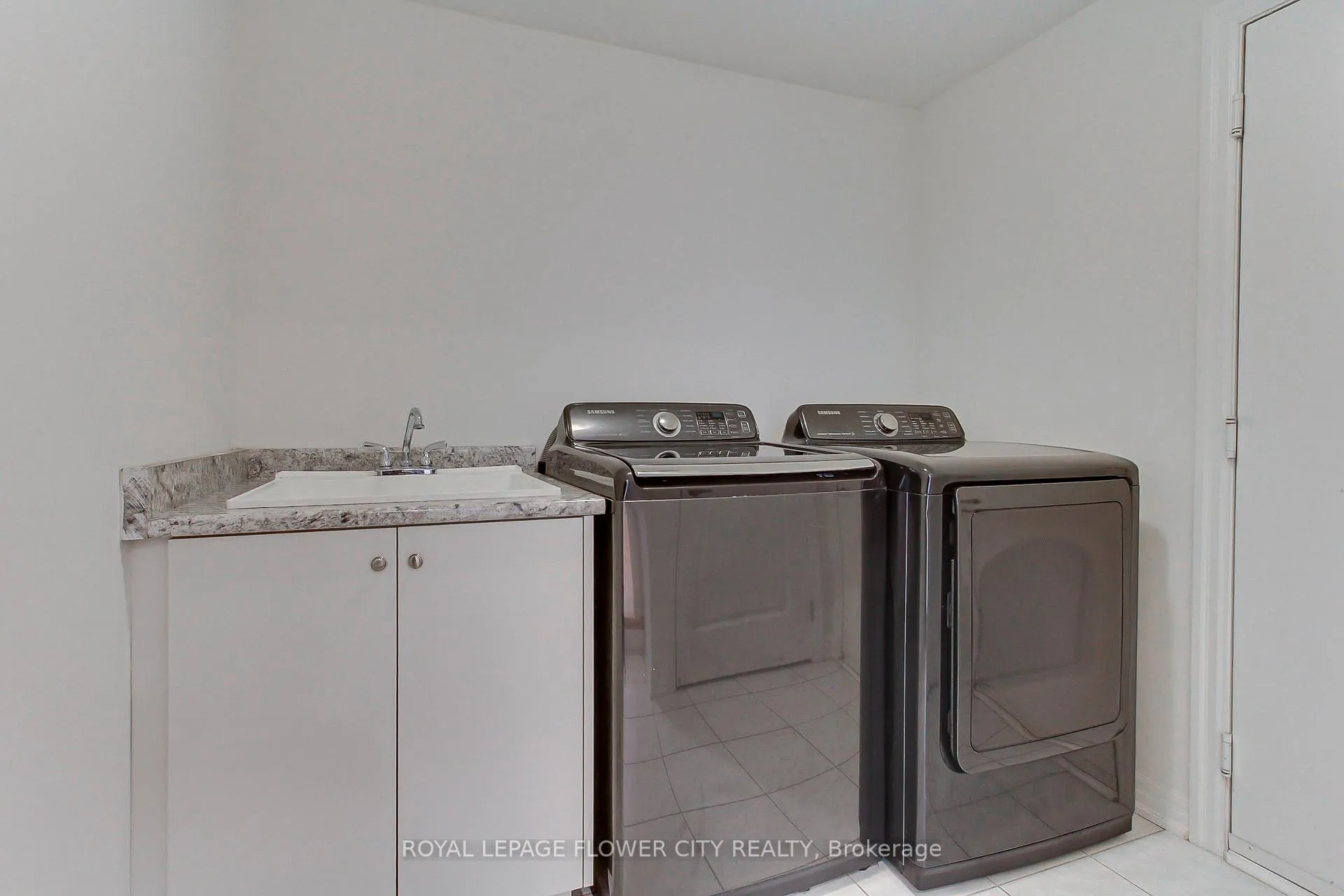 Photo 24 of 3362 Post Road, Oakville, Glenorchy — HOMEH
