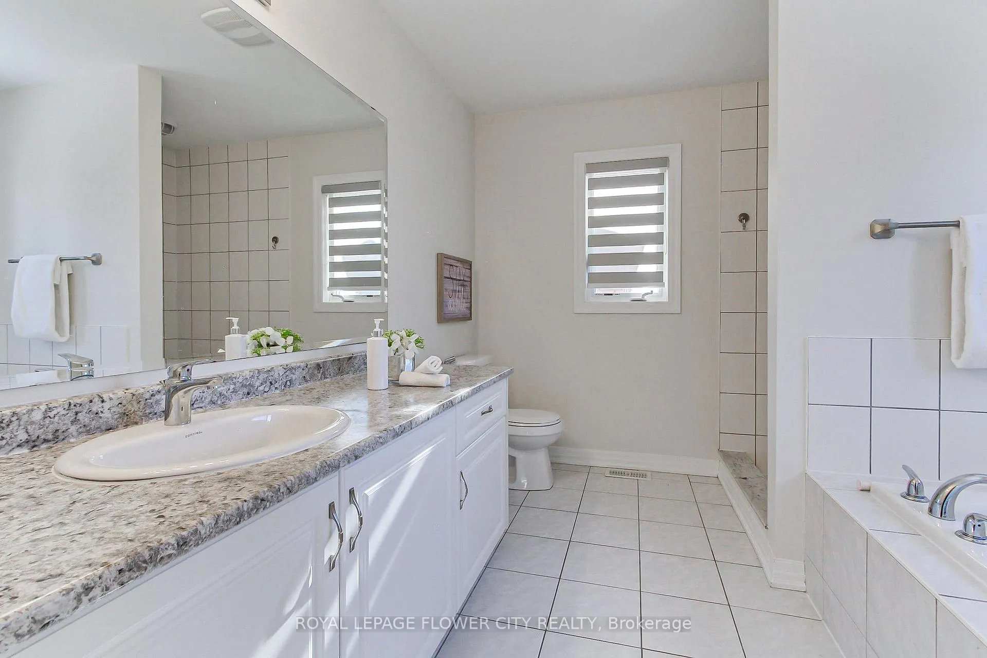 Photo 31 of 3362 Post Road, Oakville, Glenorchy — HOMEH