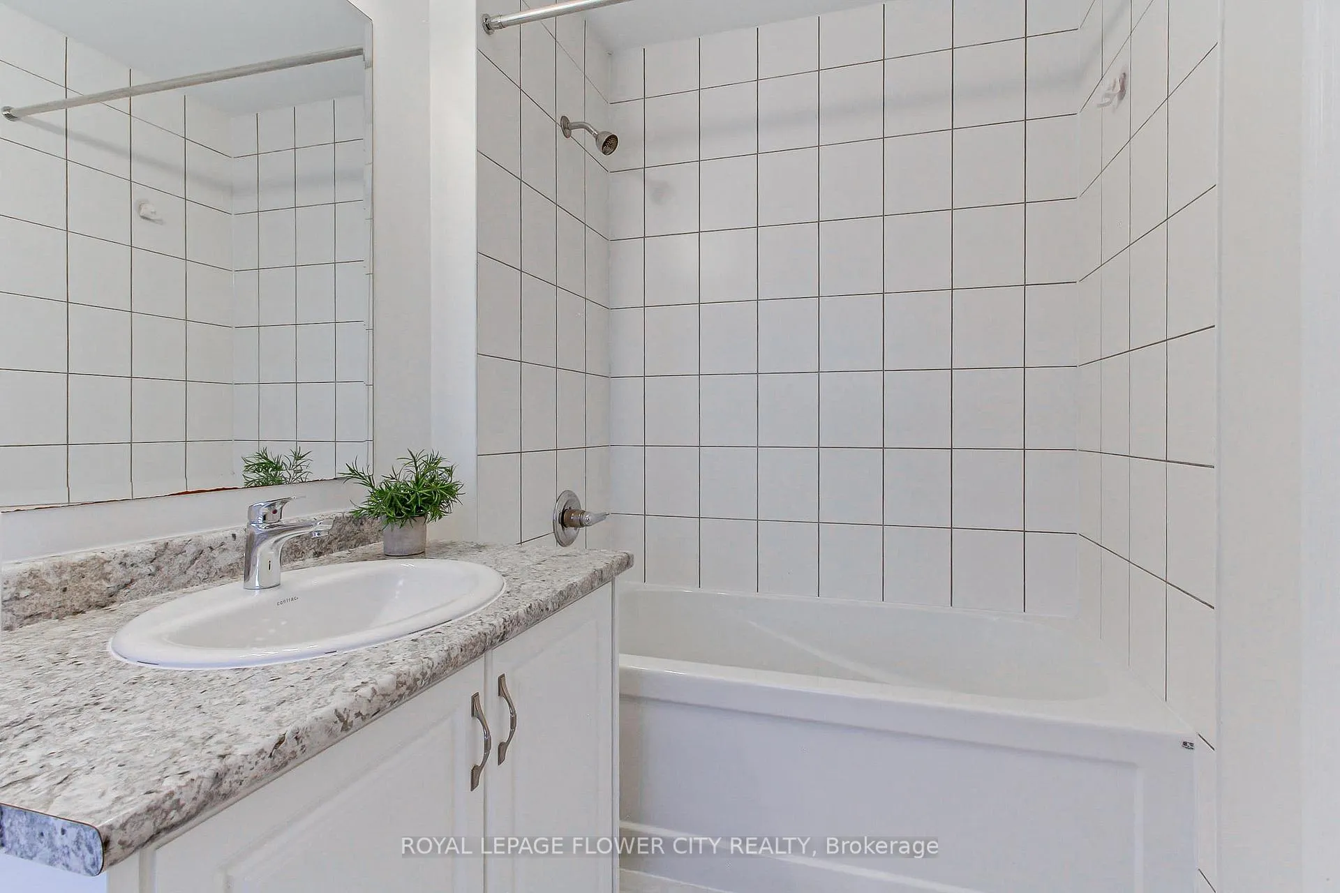 Photo 41 of 3362 Post Road, Oakville, Glenorchy — HOMEH