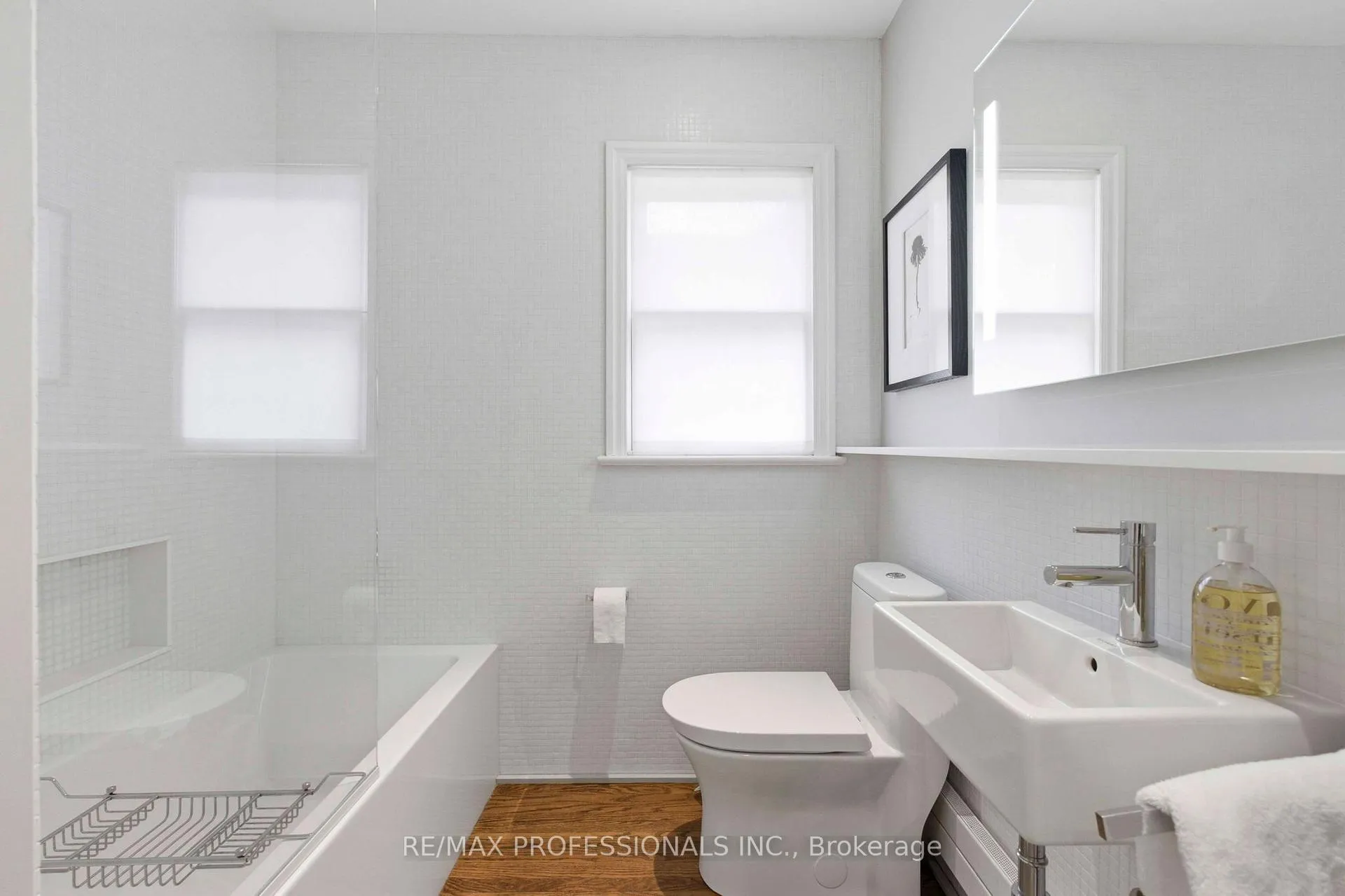 Photo 18 of 10 Edgemore Drive, Etobicoke, Stonegate-Queensway — HOMEH